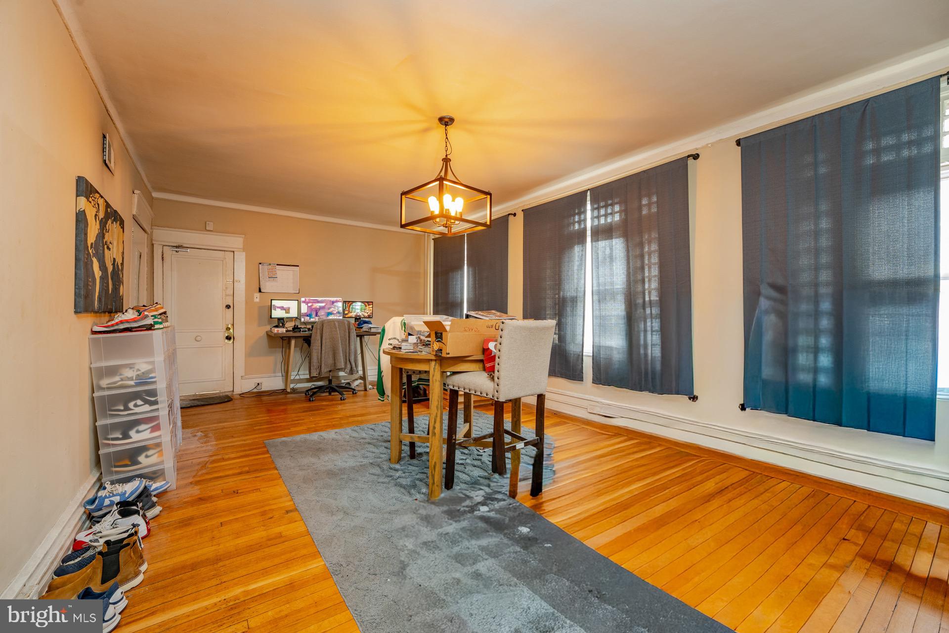 3809 VENTNOR AVENUE 2