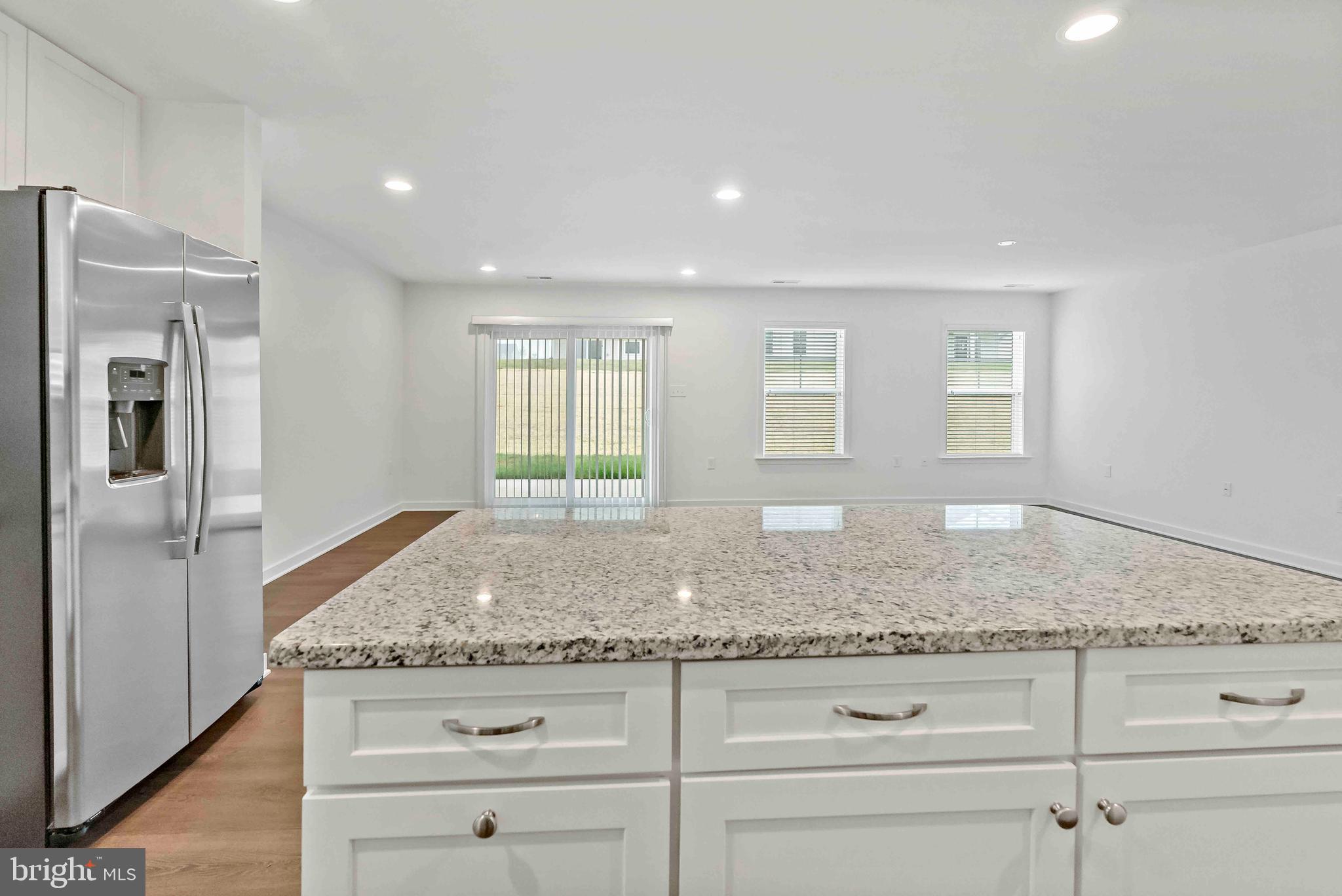 CARDINAL POINTE - Residential