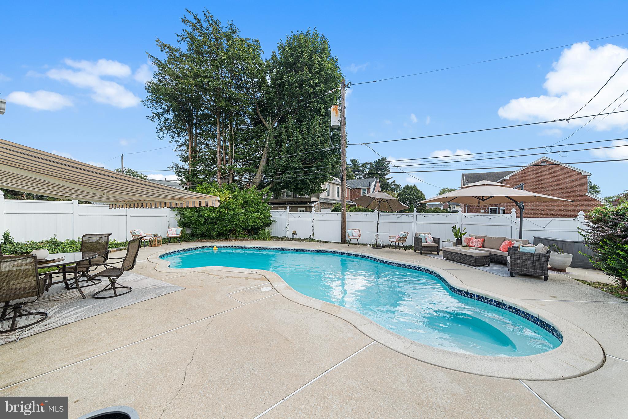 STONEY CREEK - Residential