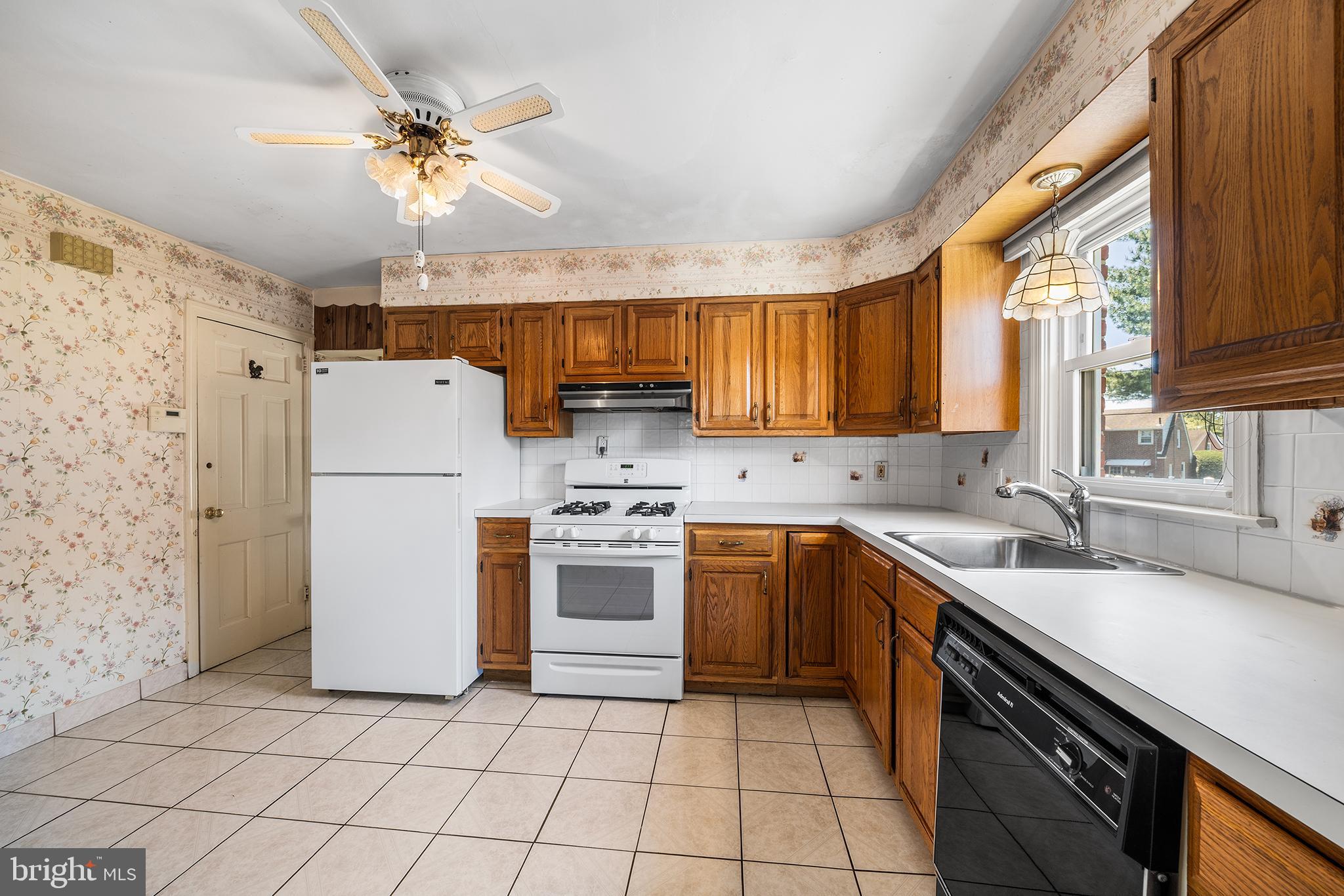 STONEY CREEK - Residential
