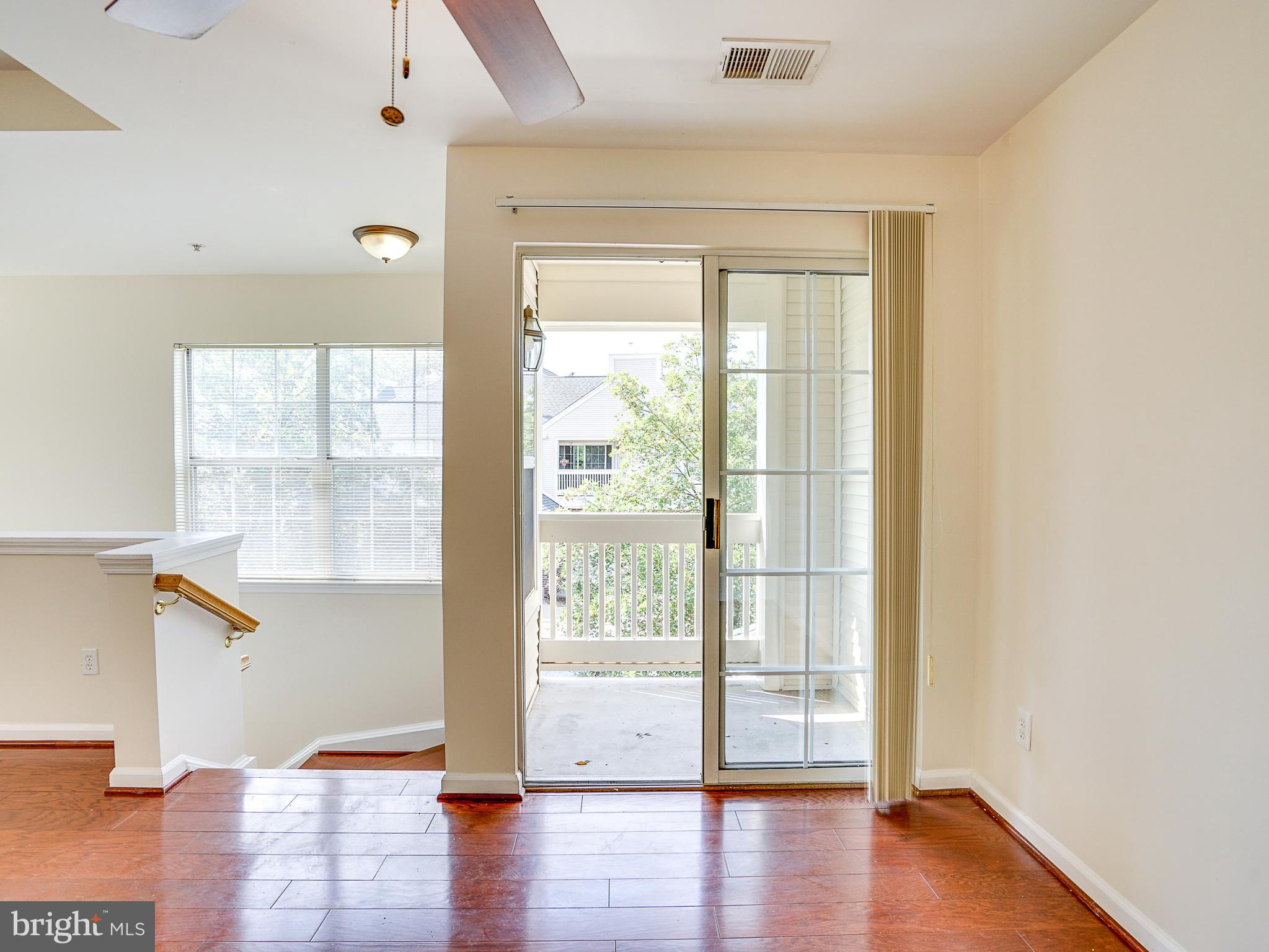 CHELSEA COURTS - Residential Lease