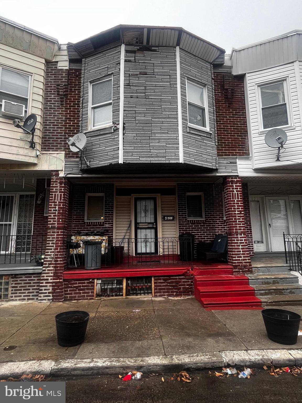 Welcome to 423 W Raymond St, a 3-bedroom, 1-bathroom rowhome located in the heart of Feltonville, Philadelphia! This investor-friendly property offers great potential for rental income or a profitable flip!
