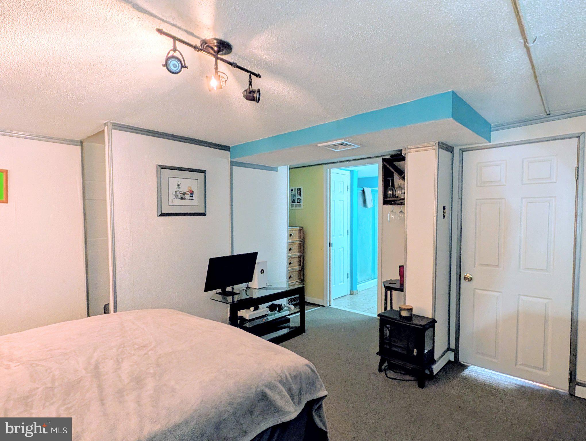 RIDLEY PARK - Residential