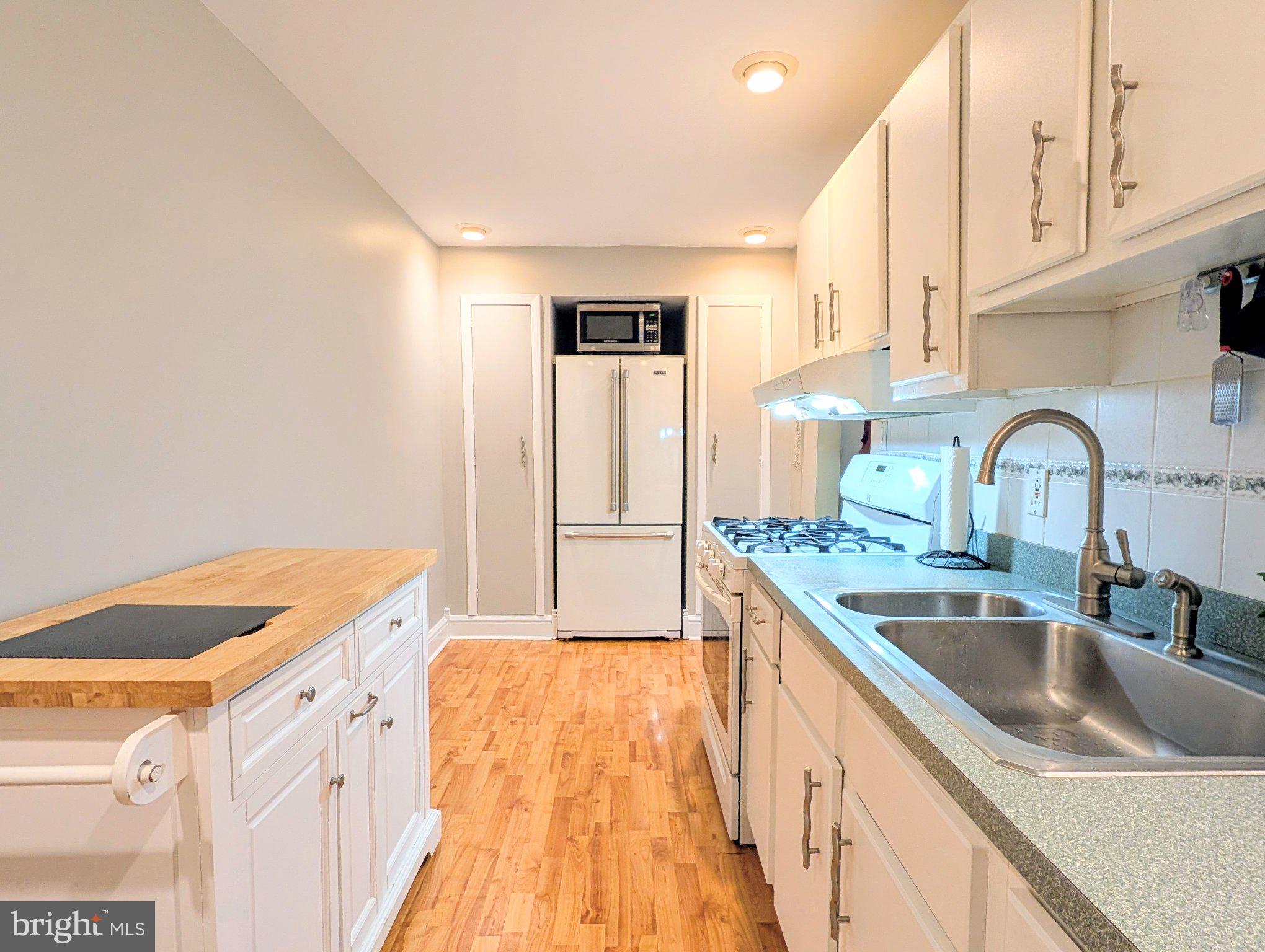 RIDLEY PARK - Residential