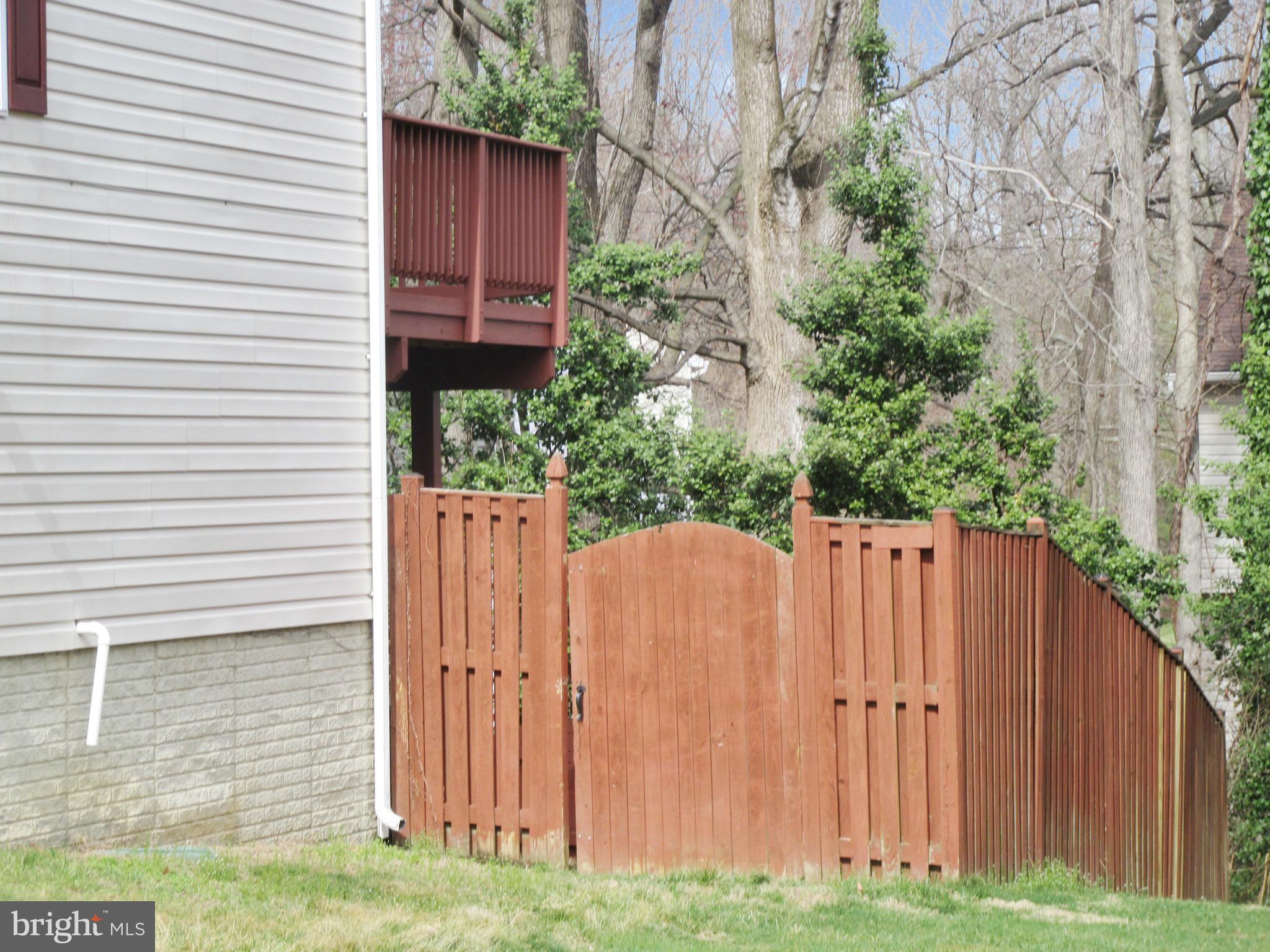 MELWOOD PARK - Residential