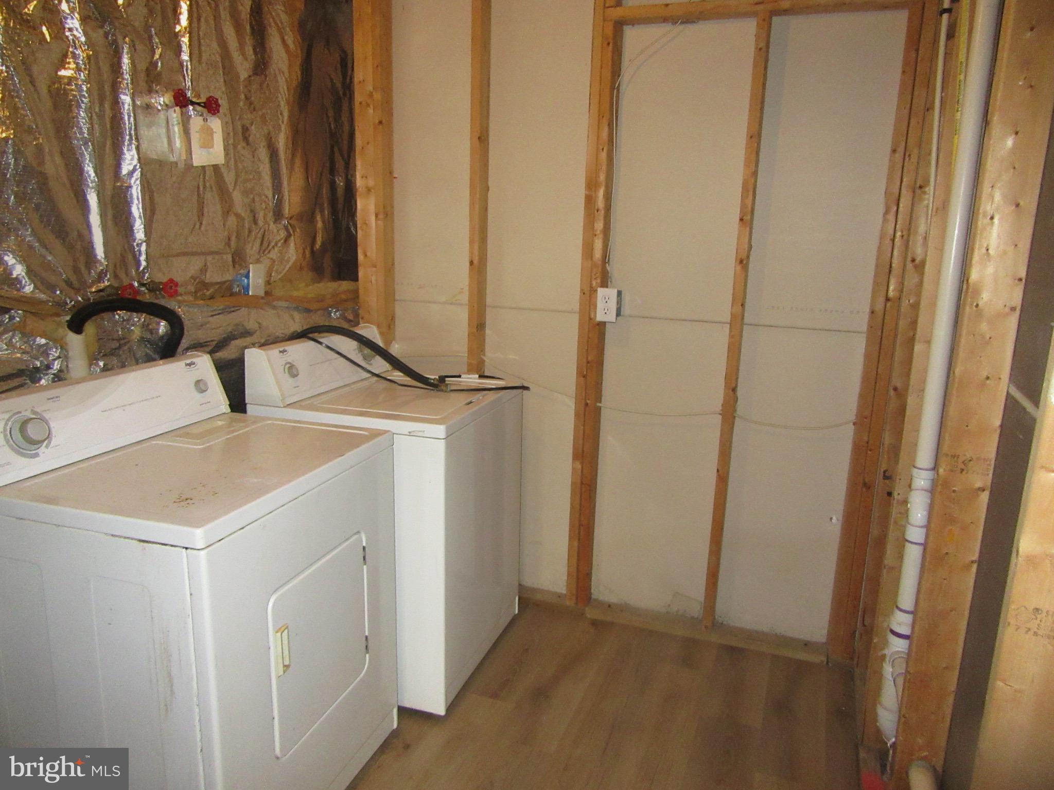 MELWOOD PARK - Residential