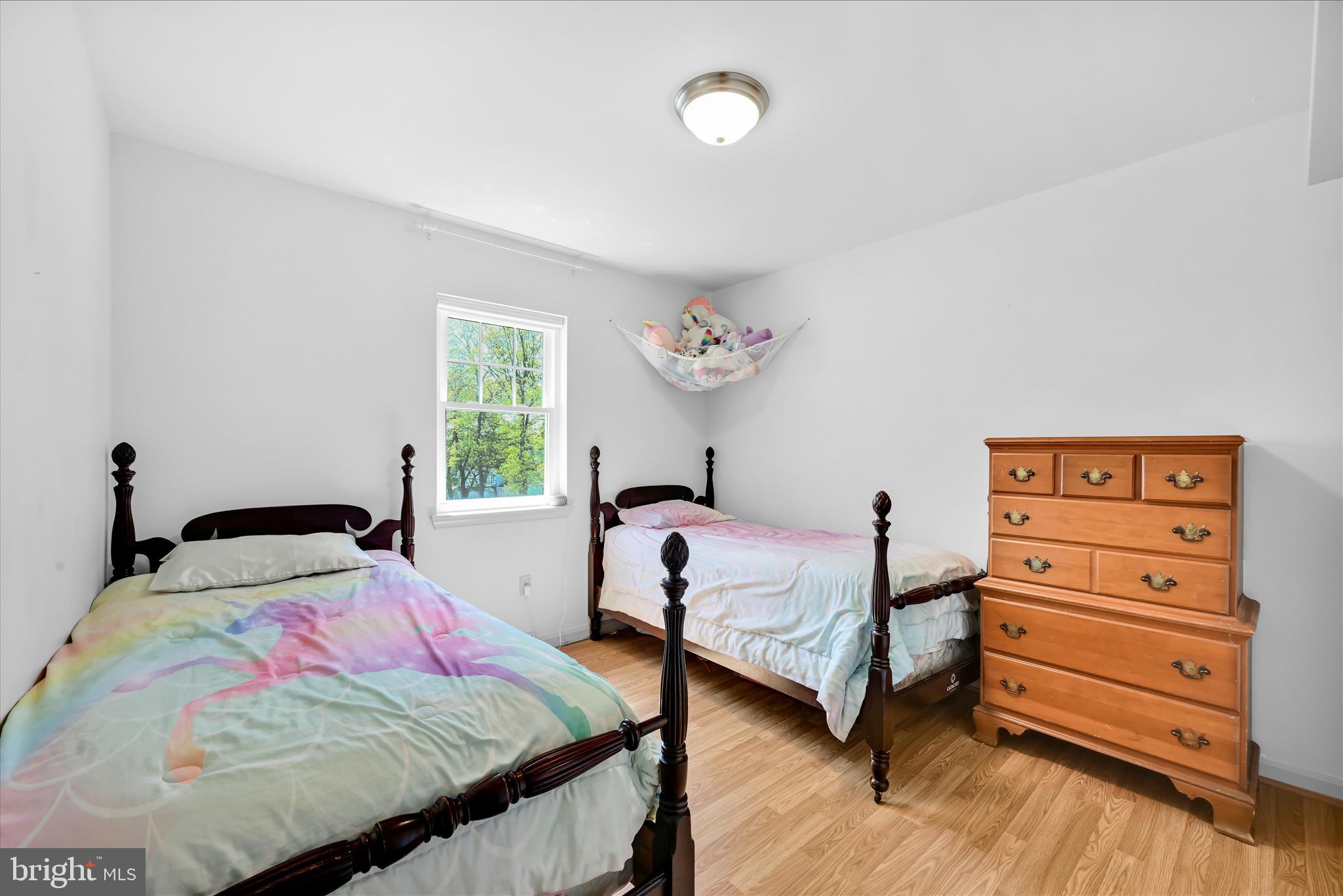 WINDSOR TWP - Residential