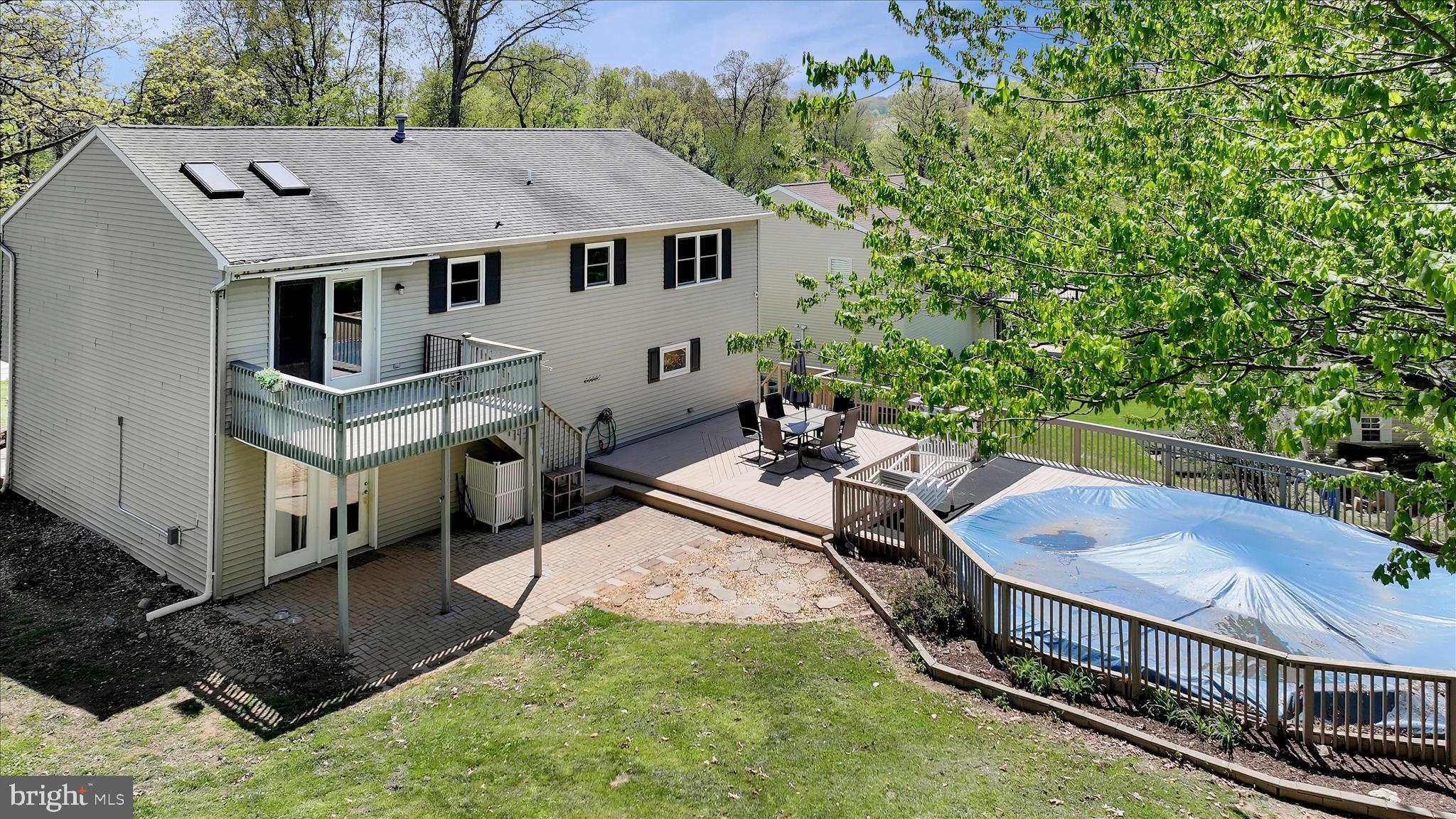 WINDSOR TWP - Residential
