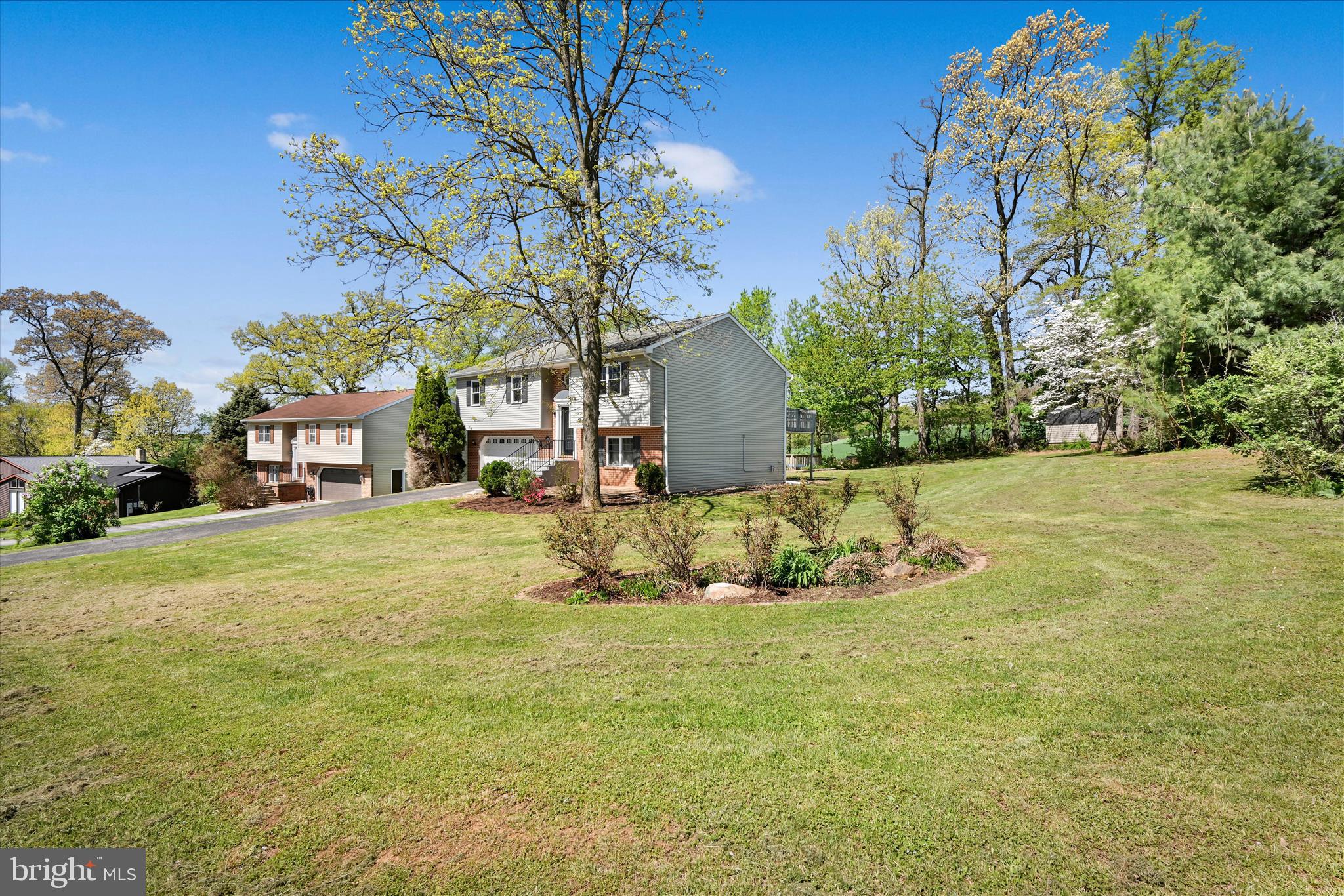 WINDSOR TWP - Residential