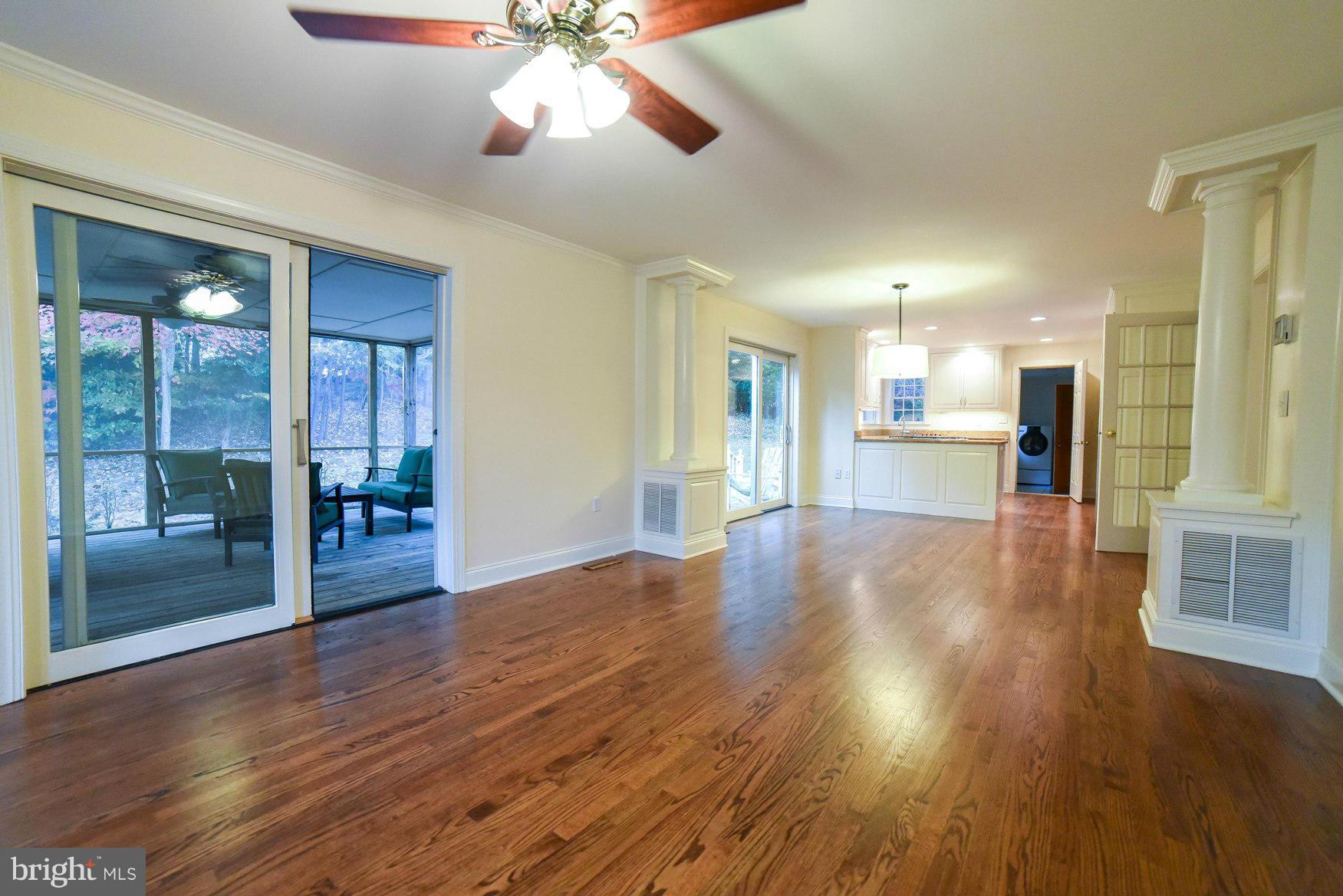 ESPERANZA FARMS - Residential