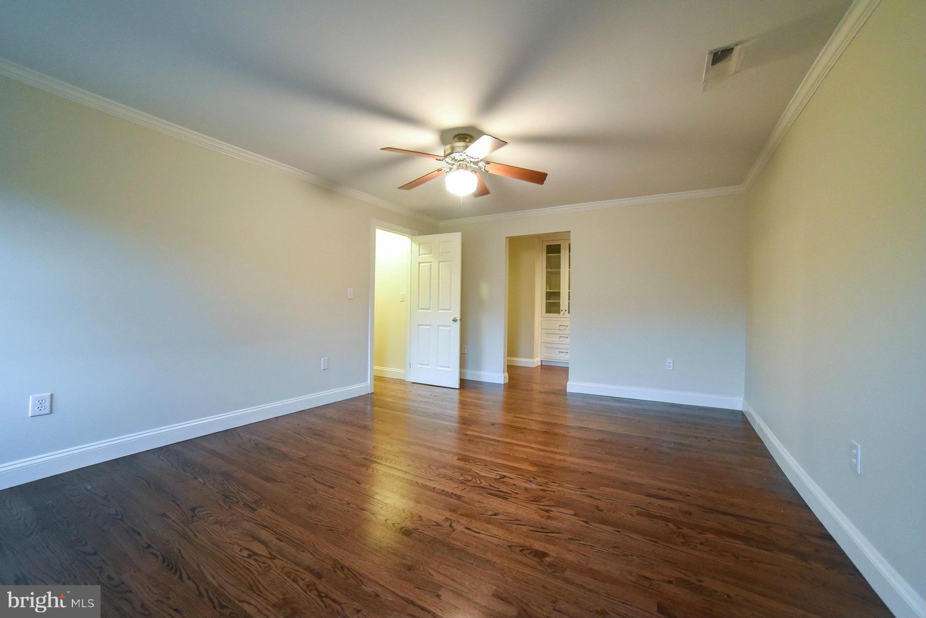 ESPERANZA FARMS - Residential