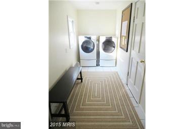 ESPERANZA FARMS - Residential