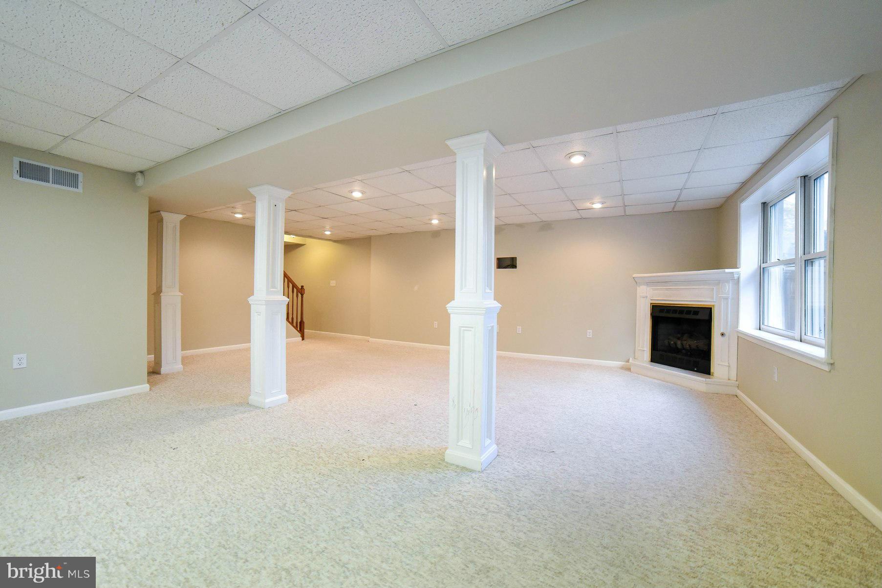 ESPERANZA FARMS - Residential