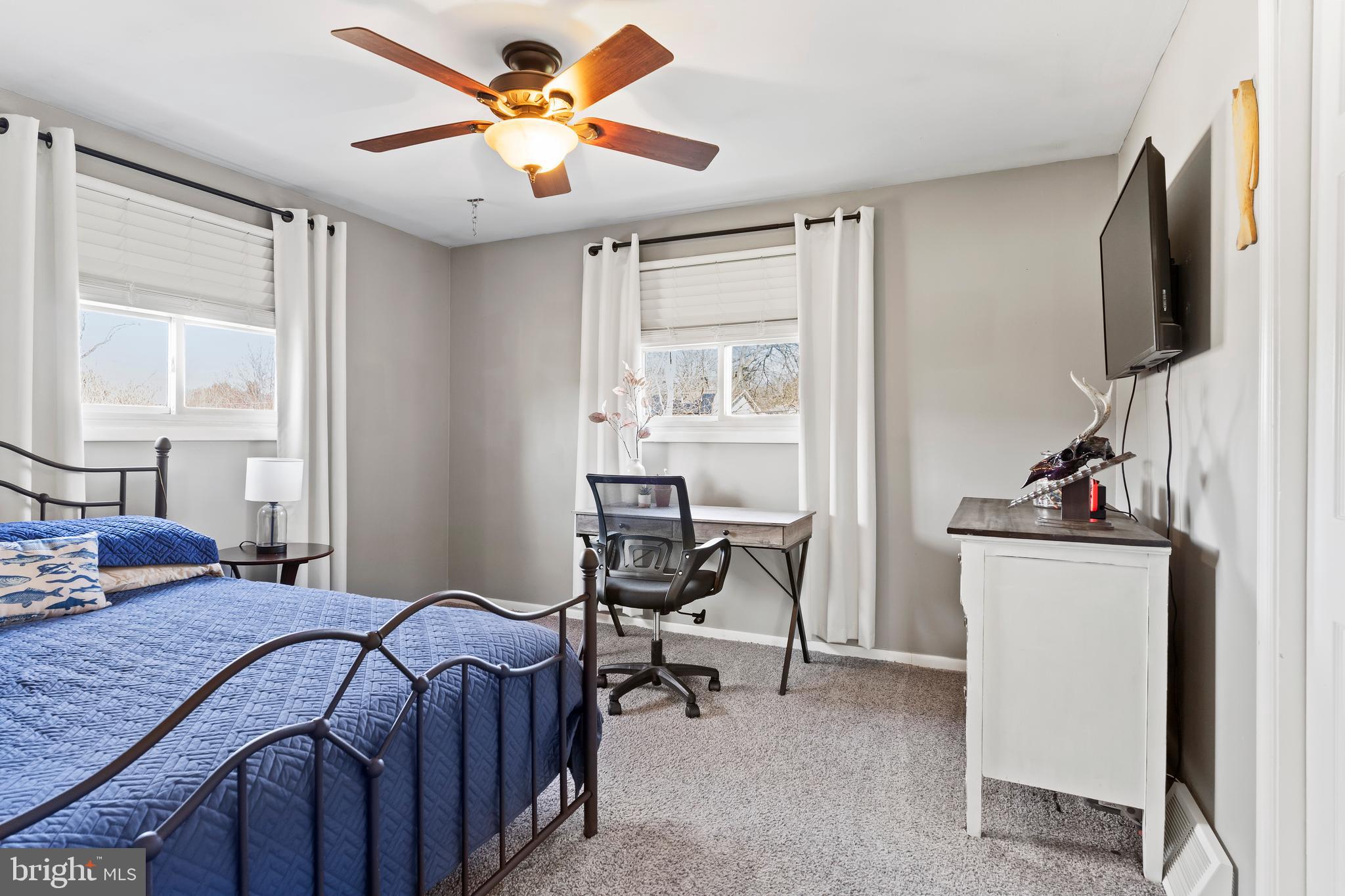 CLUB ESTATES WEST - Residential