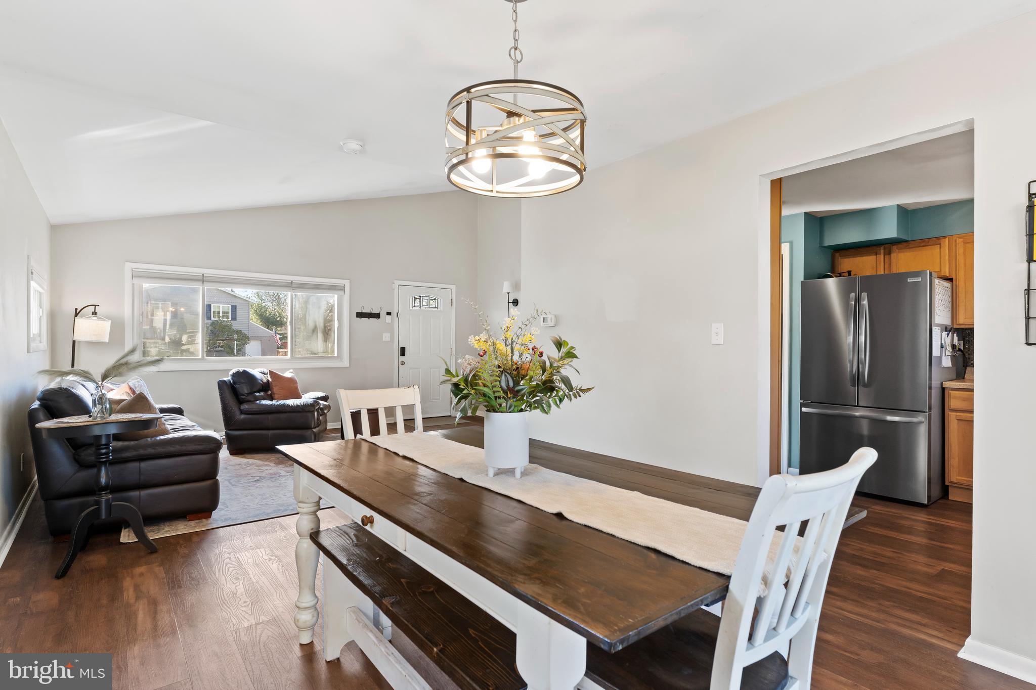 CLUB ESTATES WEST - Residential