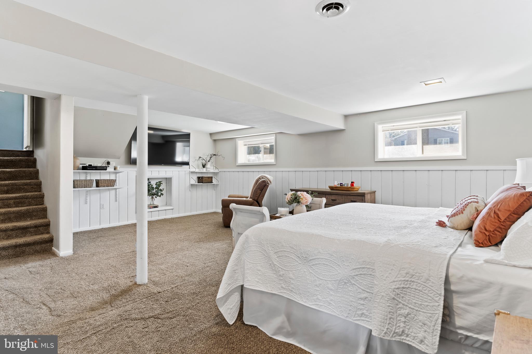 CLUB ESTATES WEST - Residential