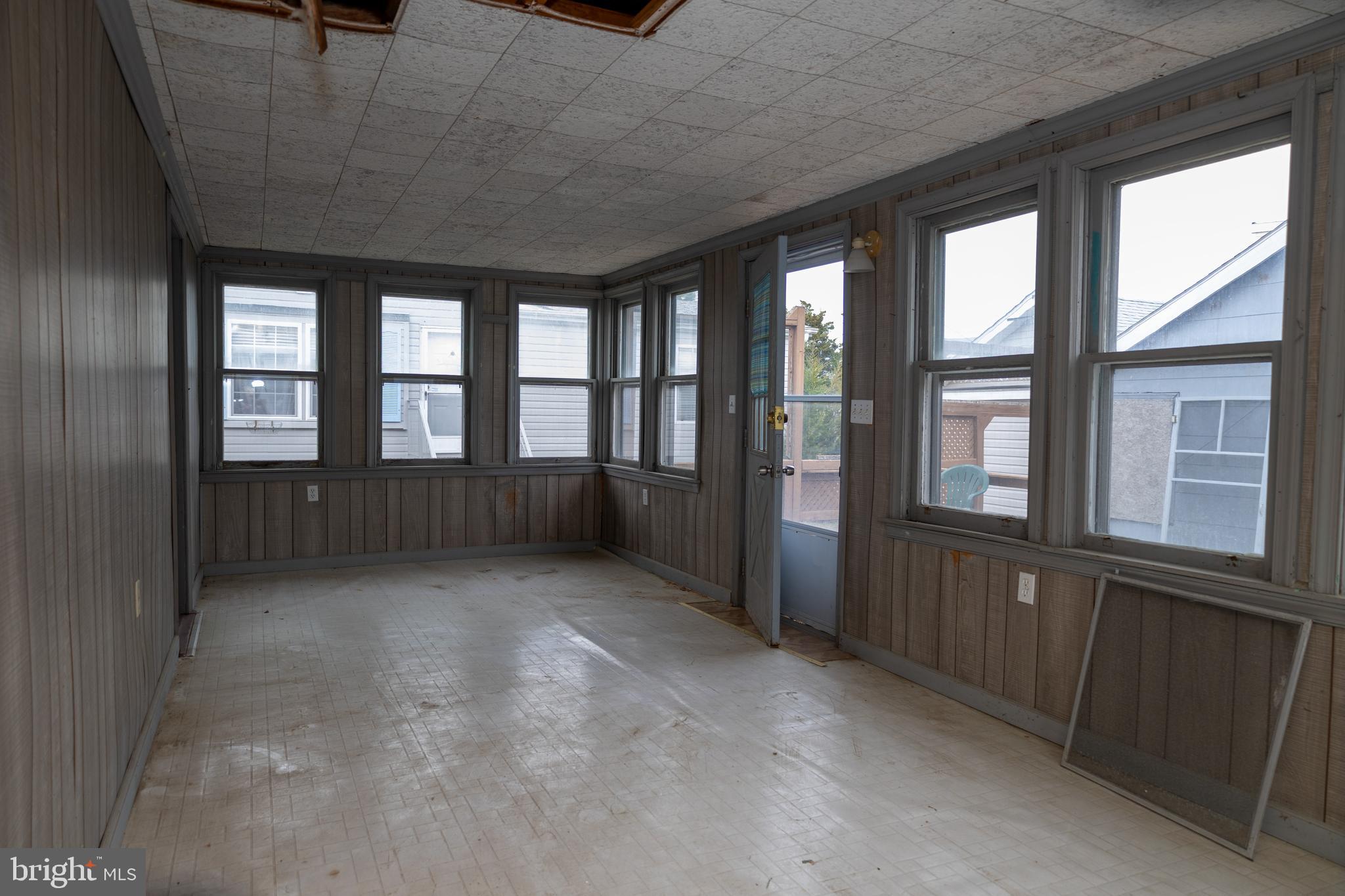 SOUTH BOWERS - Residential