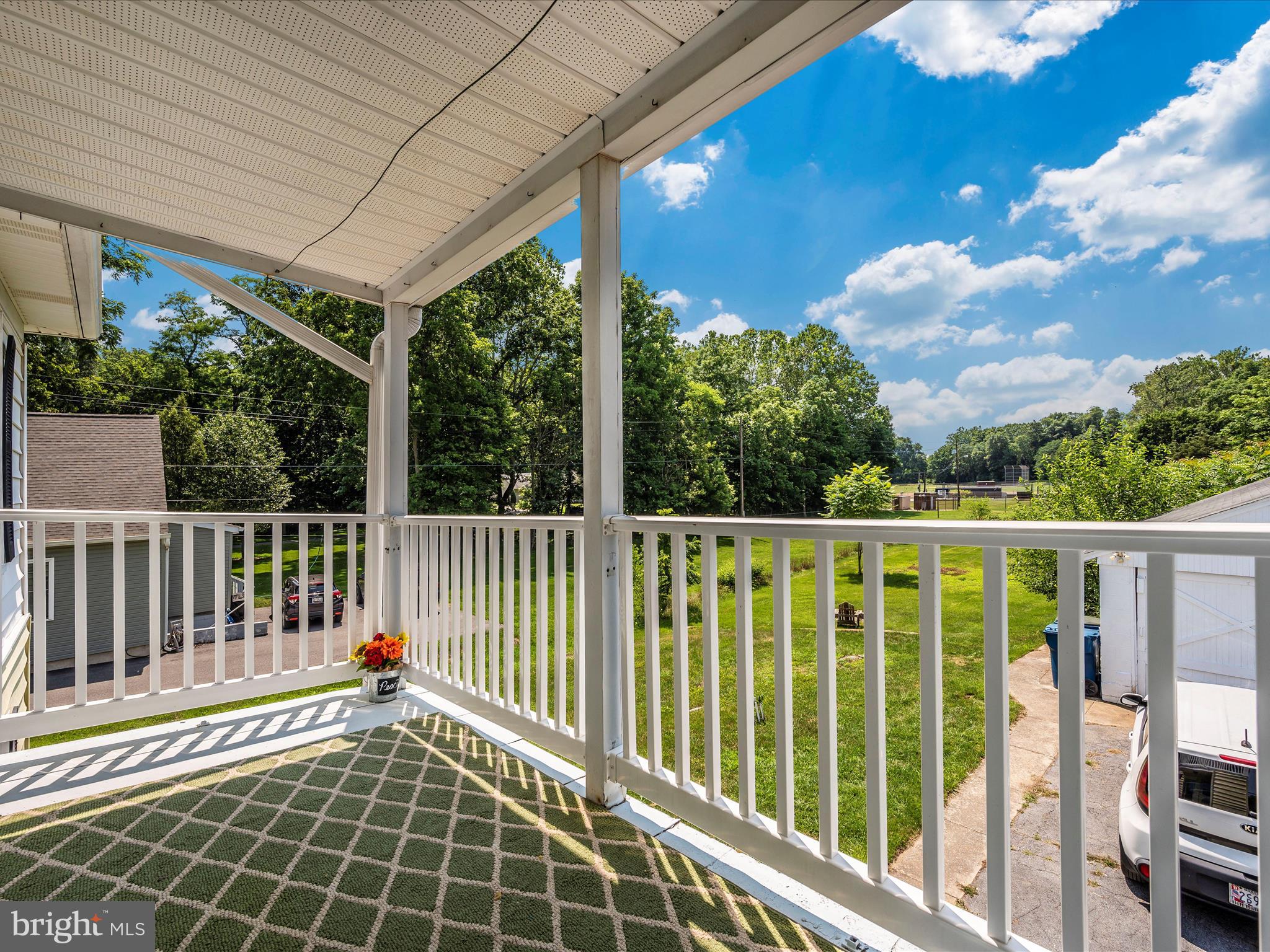 FUNKSTOWN - Residential