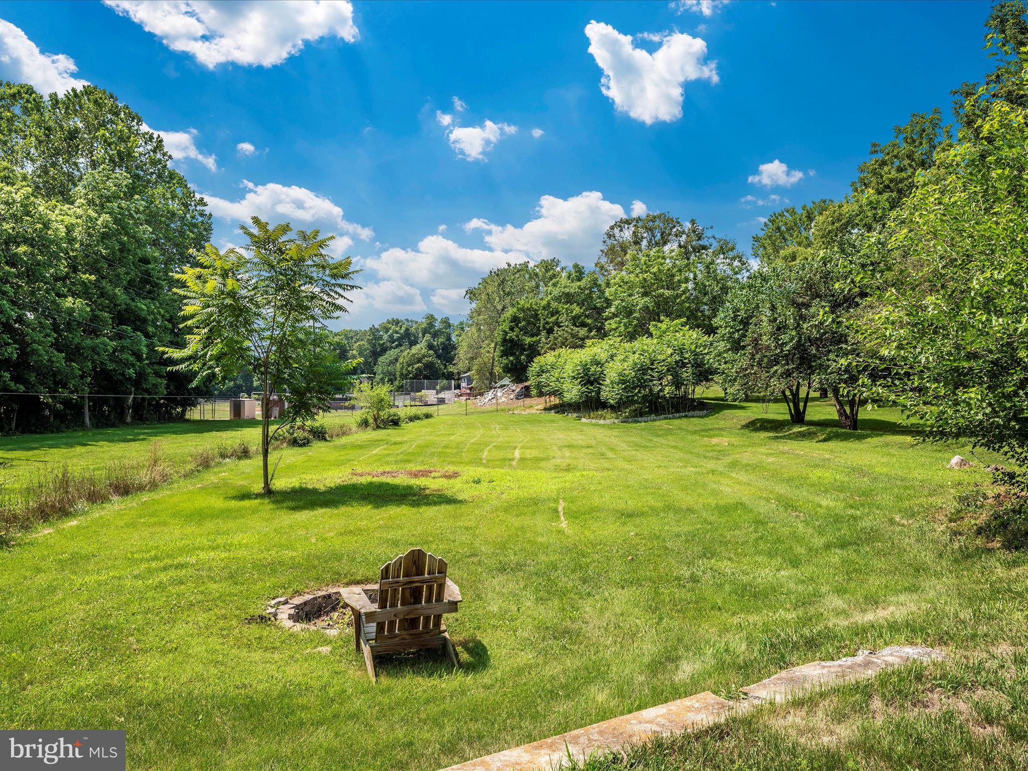 FUNKSTOWN - Residential