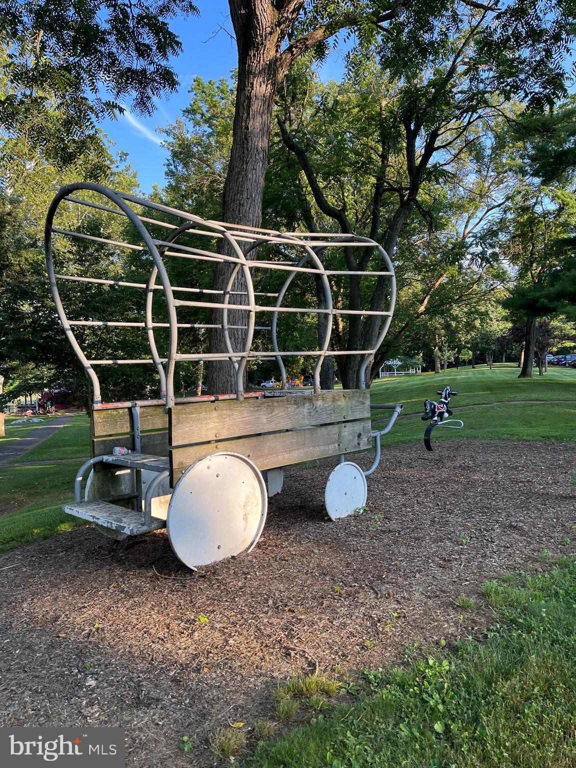 FUNKSTOWN - Residential