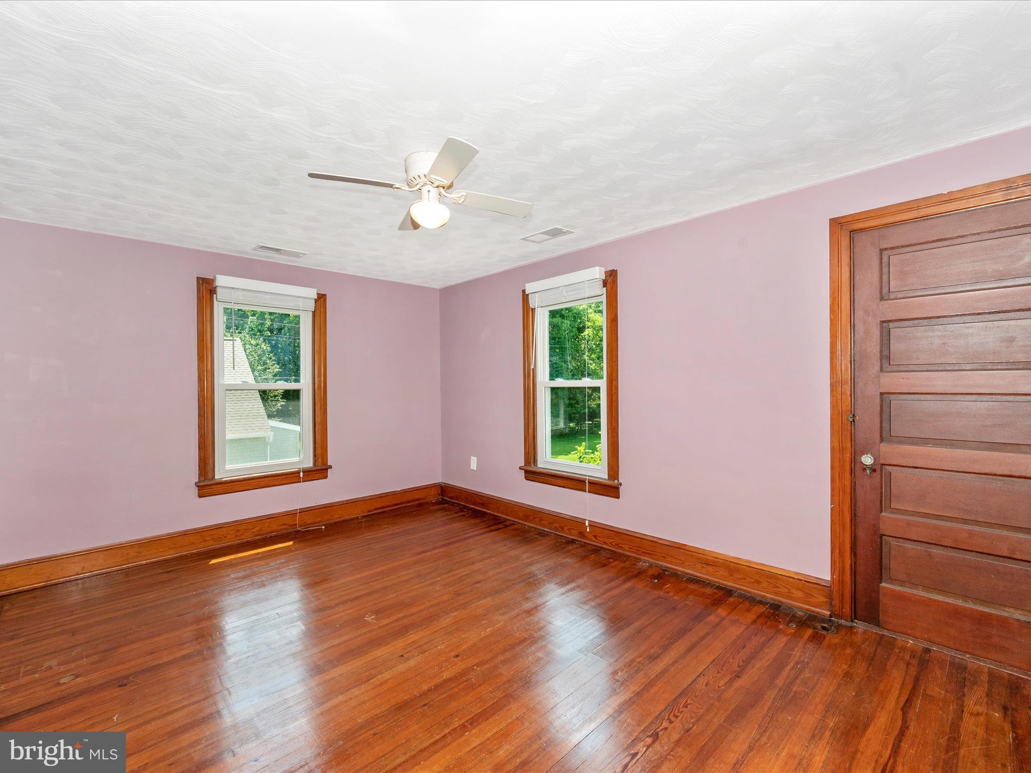 FUNKSTOWN - Residential