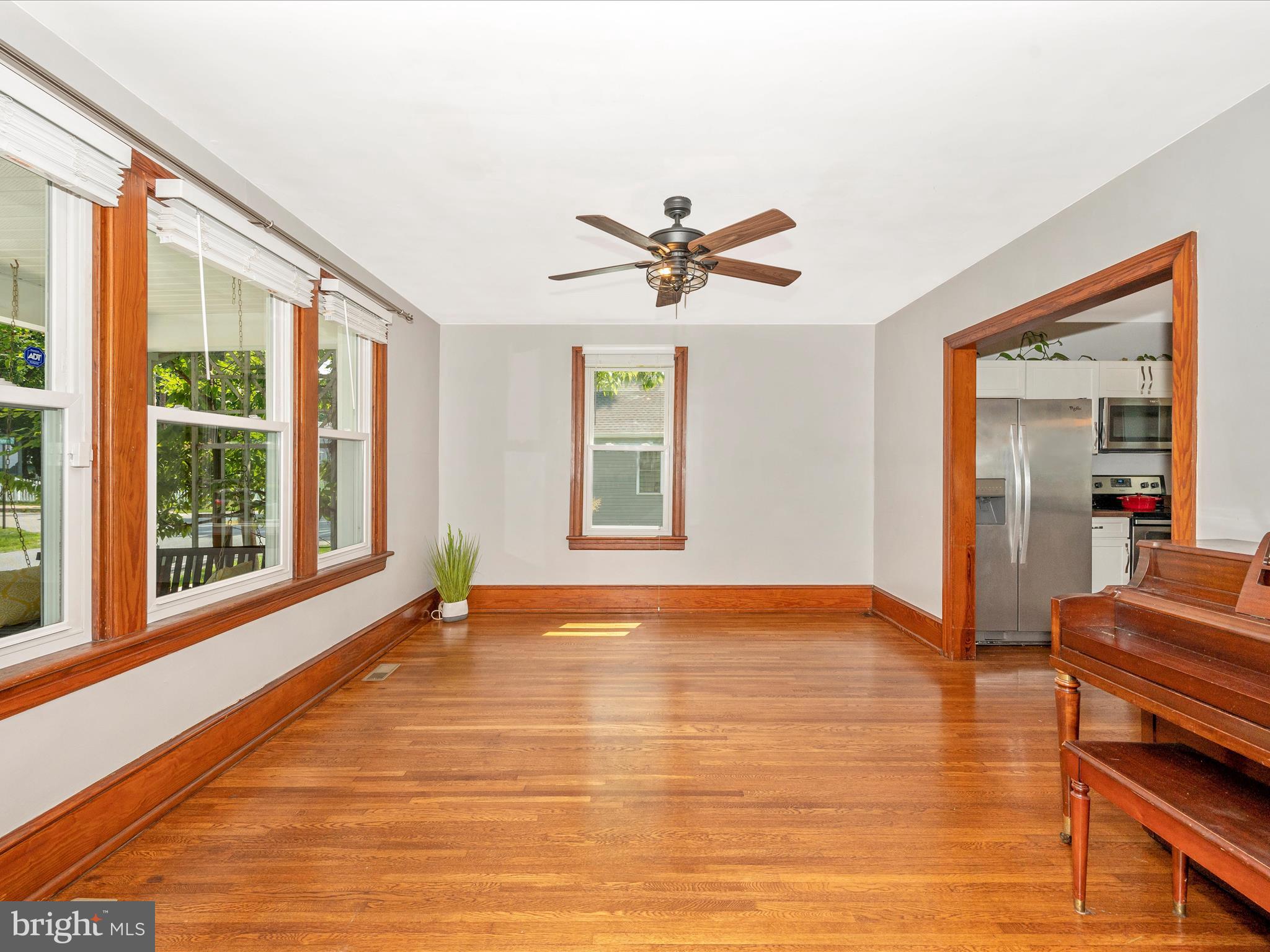 FUNKSTOWN - Residential