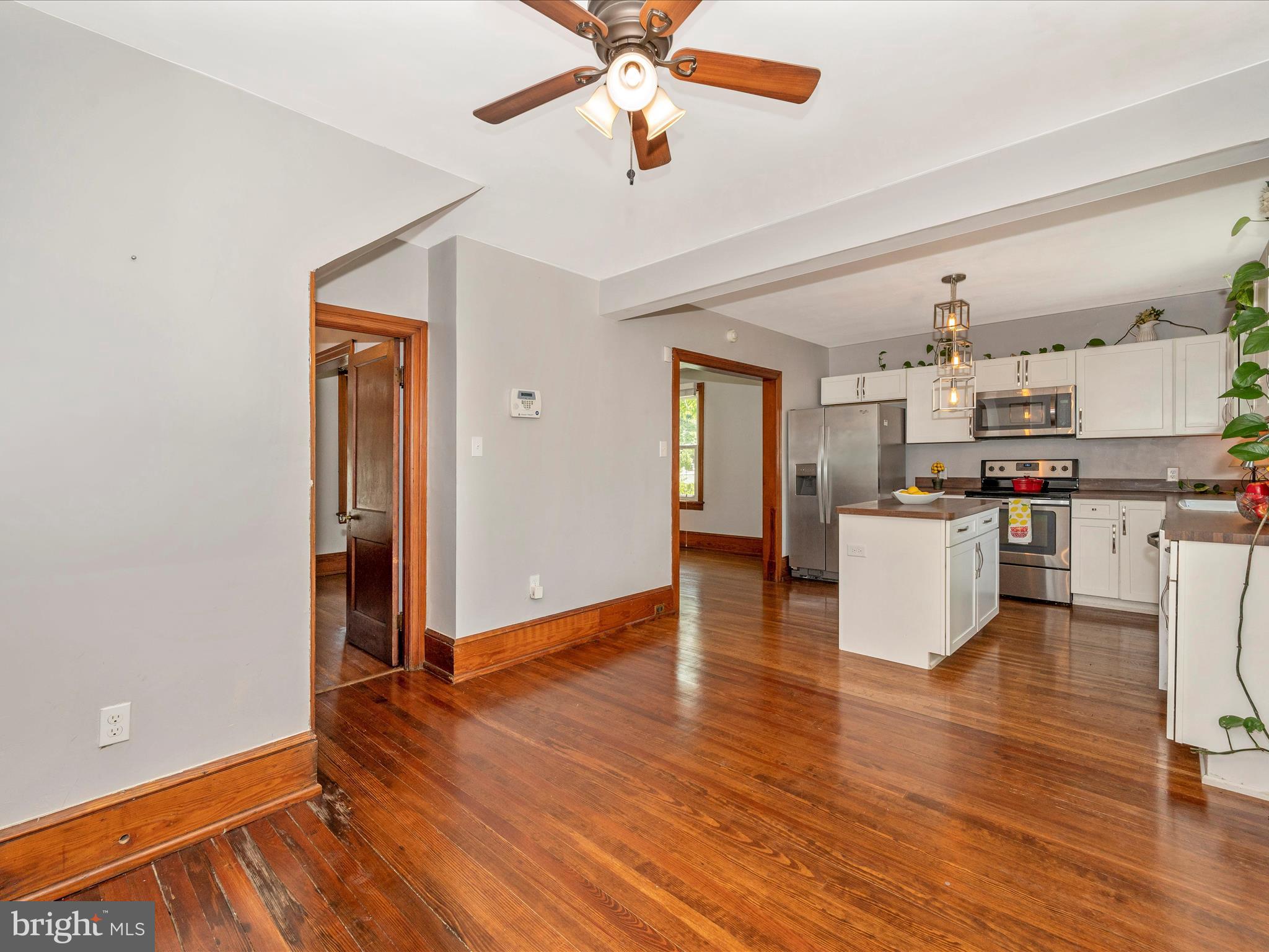 FUNKSTOWN - Residential