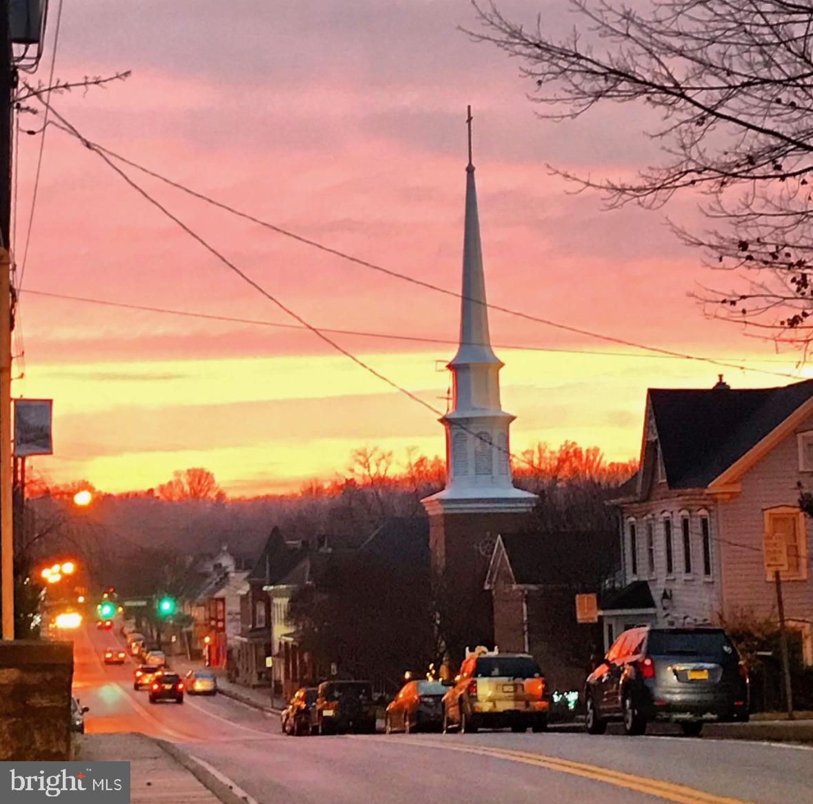 FUNKSTOWN - Residential