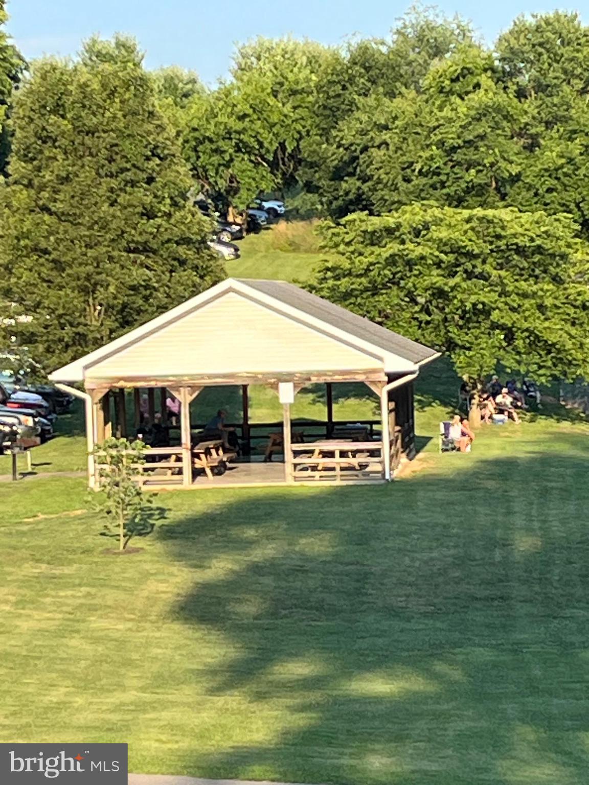 FUNKSTOWN - Residential