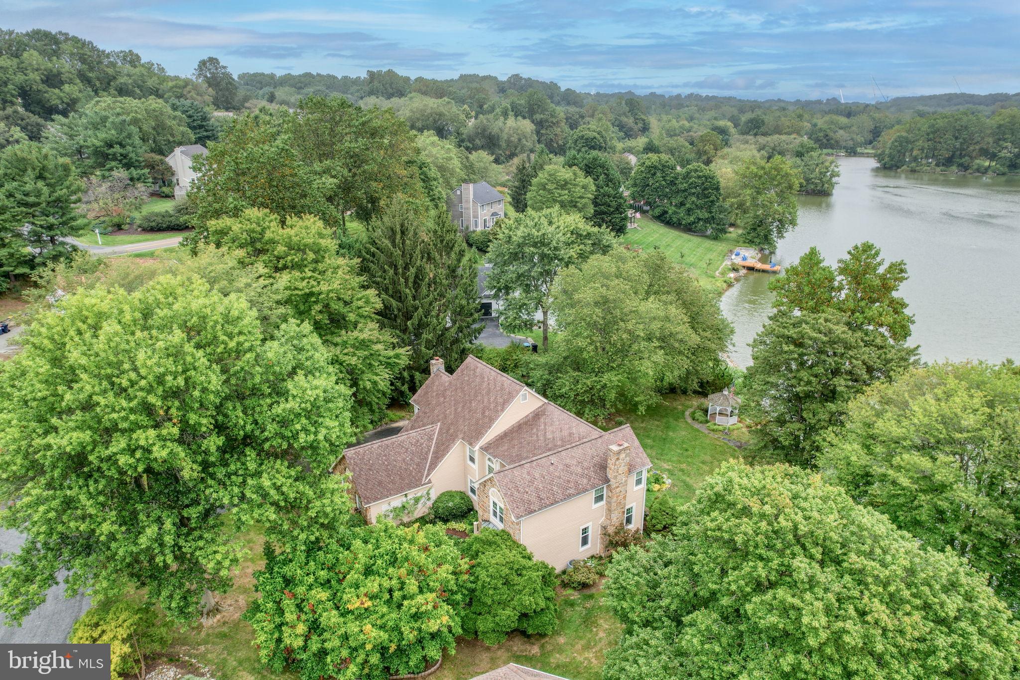 SOMERSET LAKE - Residential
