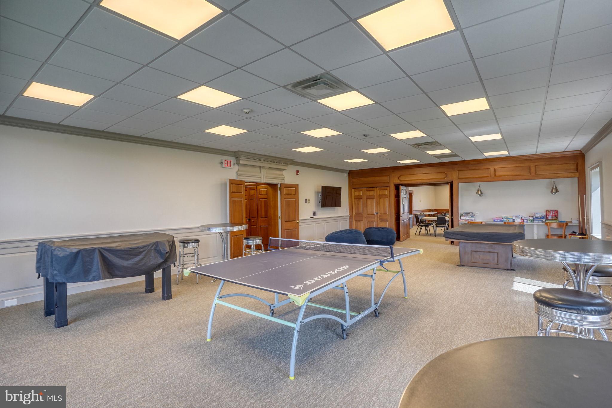 SOMERSET LAKE - Residential