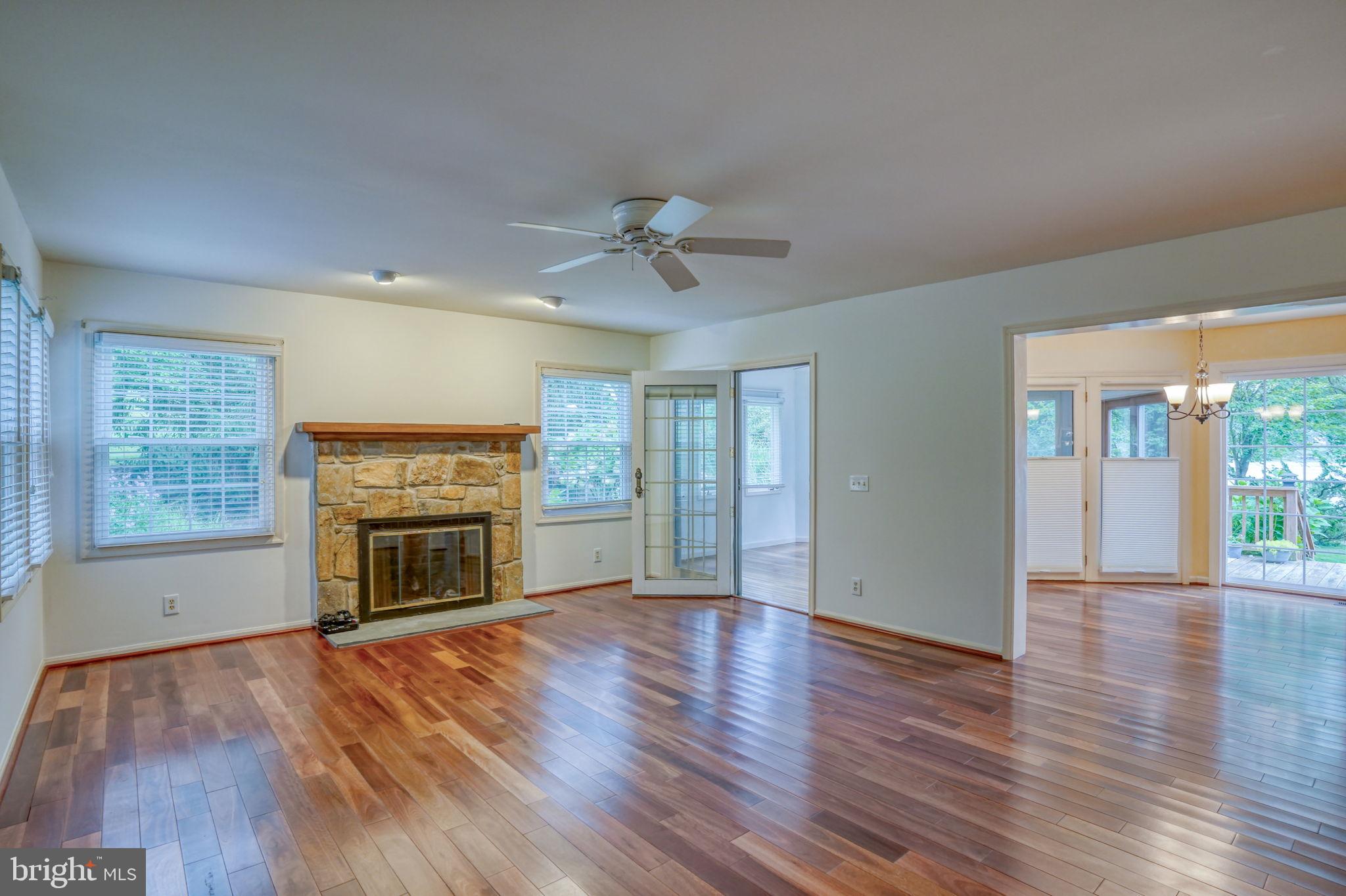 SOMERSET LAKE - Residential