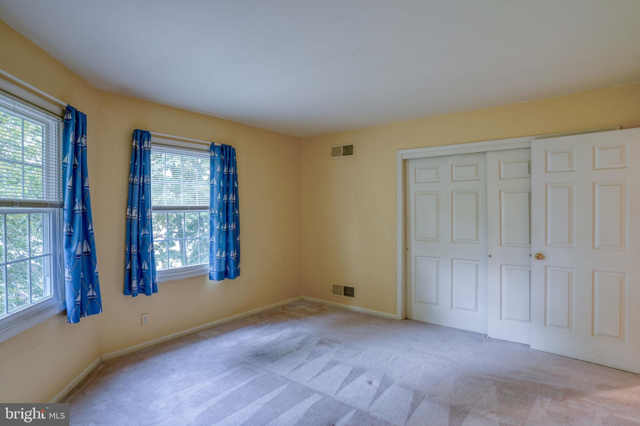 SOMERSET LAKE - Residential