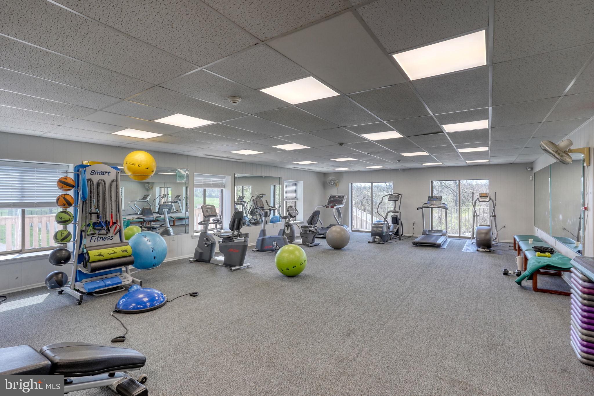 SOMERSET LAKE - Residential