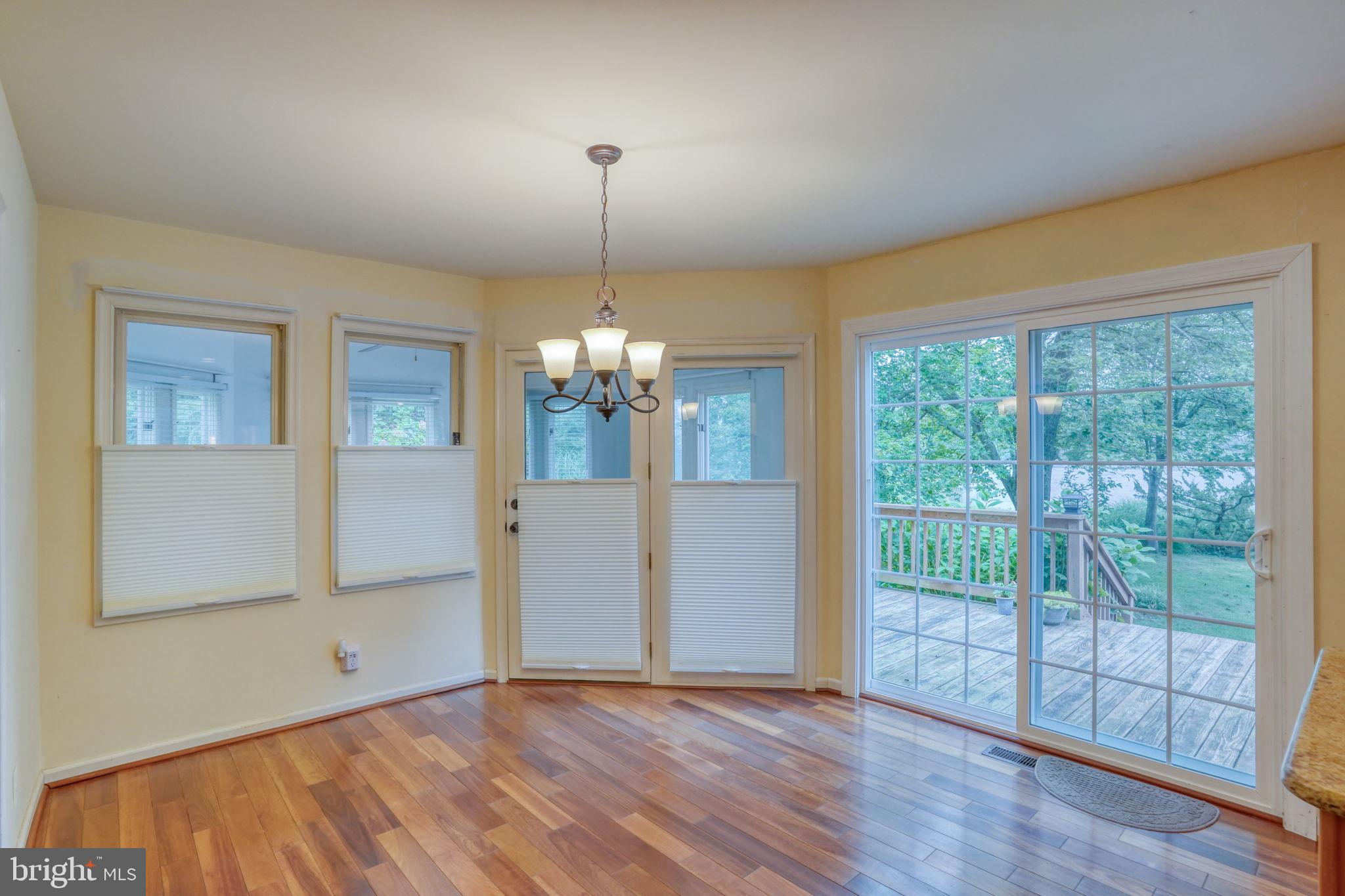 SOMERSET LAKE - Residential