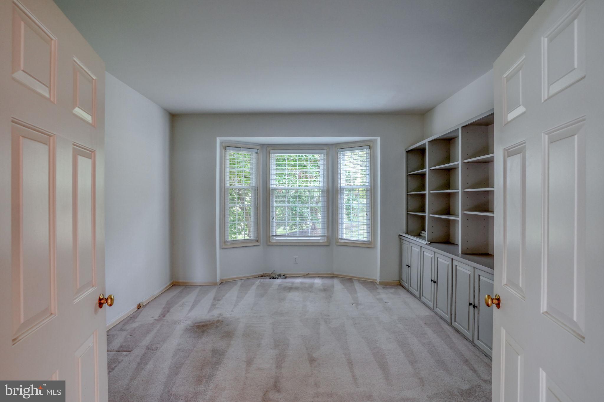 SOMERSET LAKE - Residential