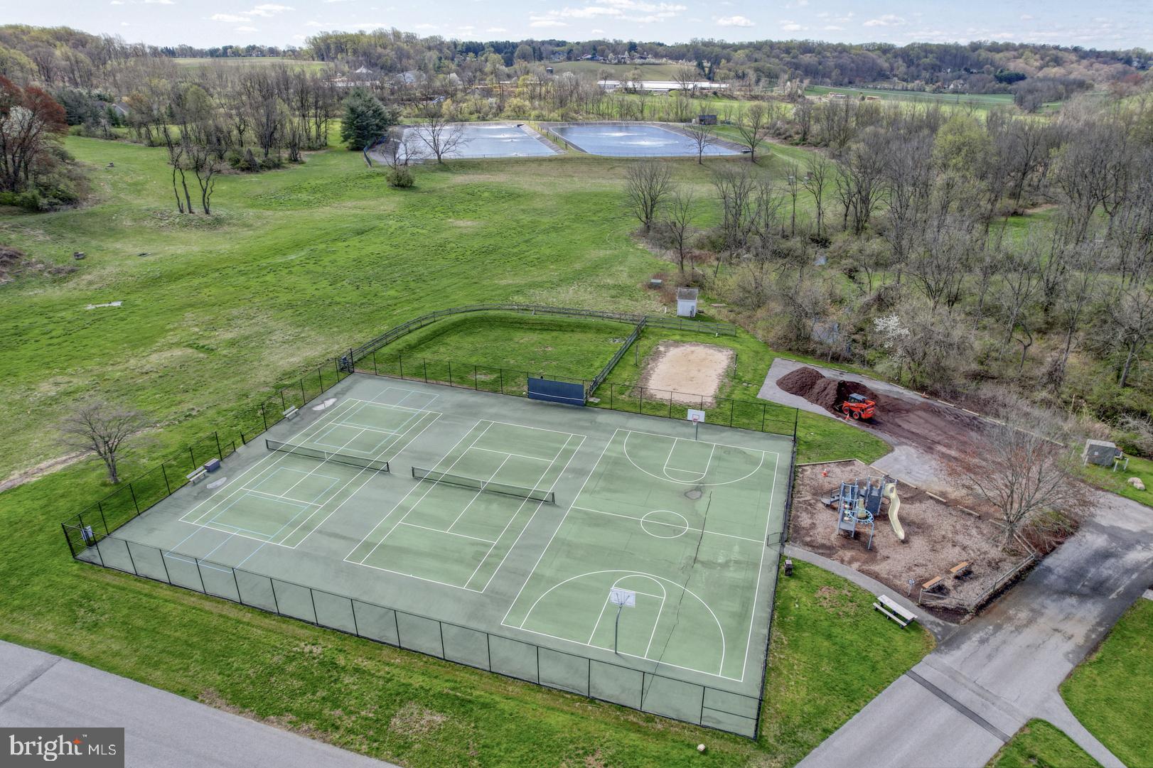 SOMERSET LAKE - Residential