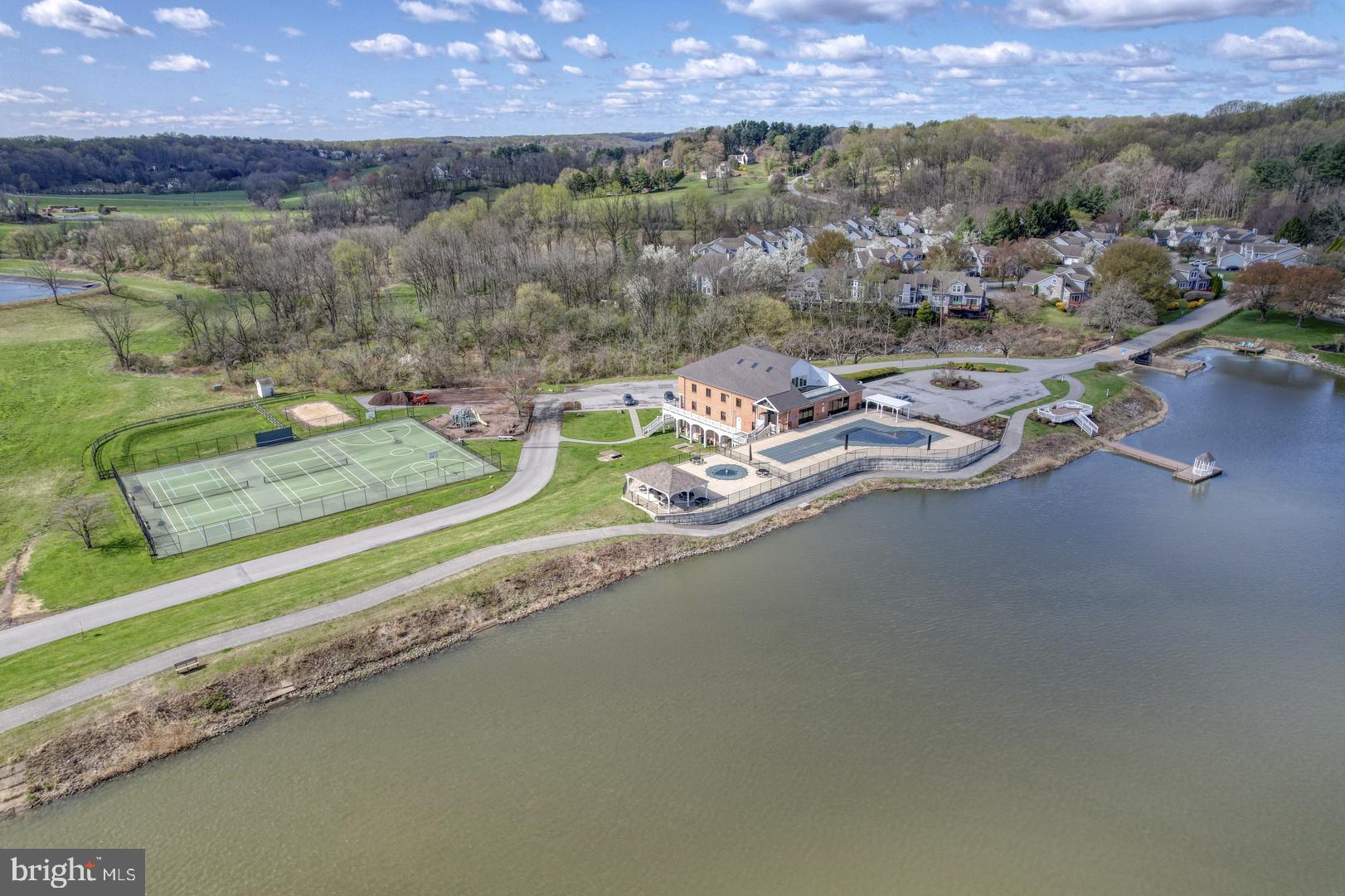 SOMERSET LAKE - Residential