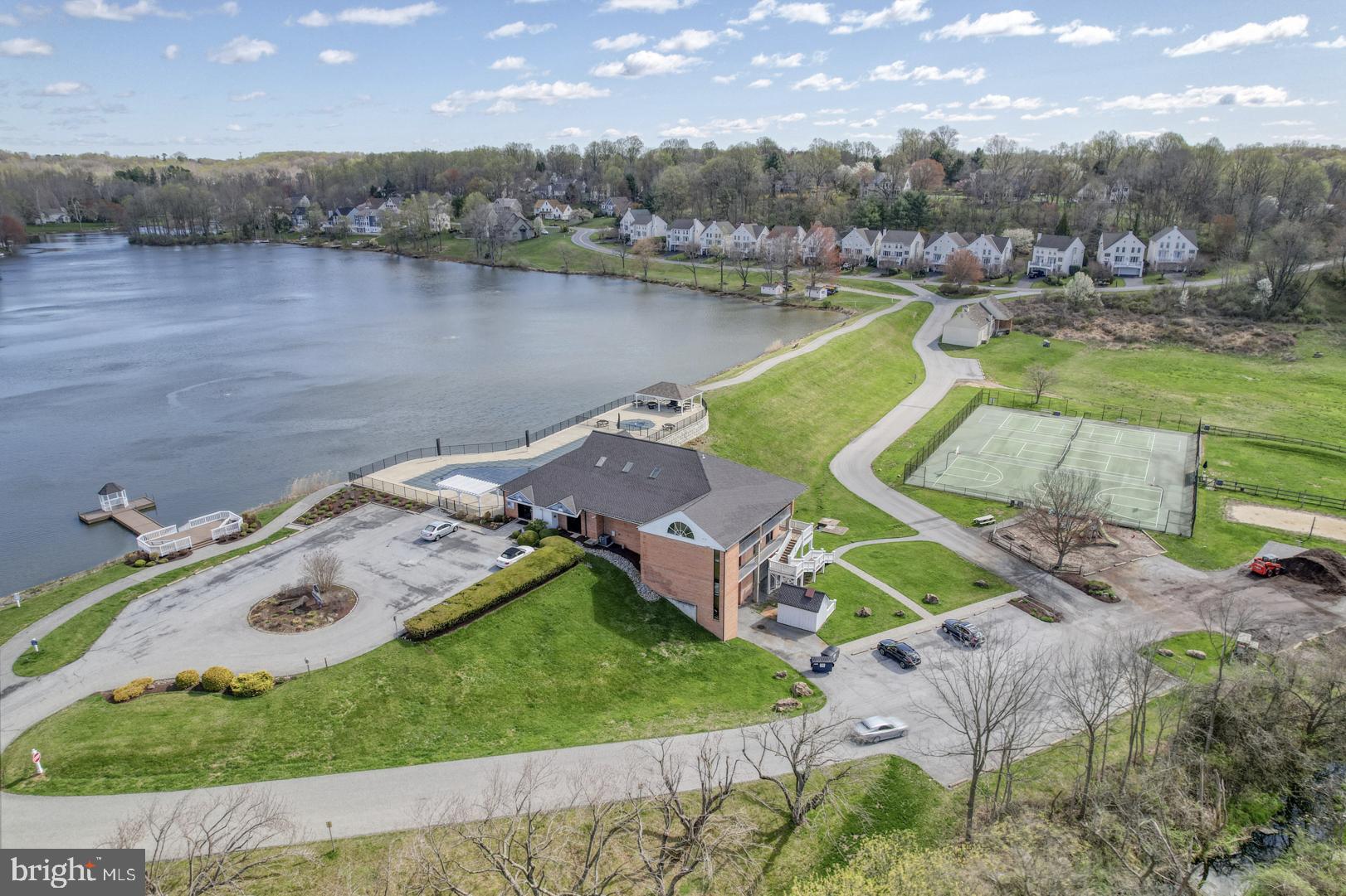 SOMERSET LAKE - Residential