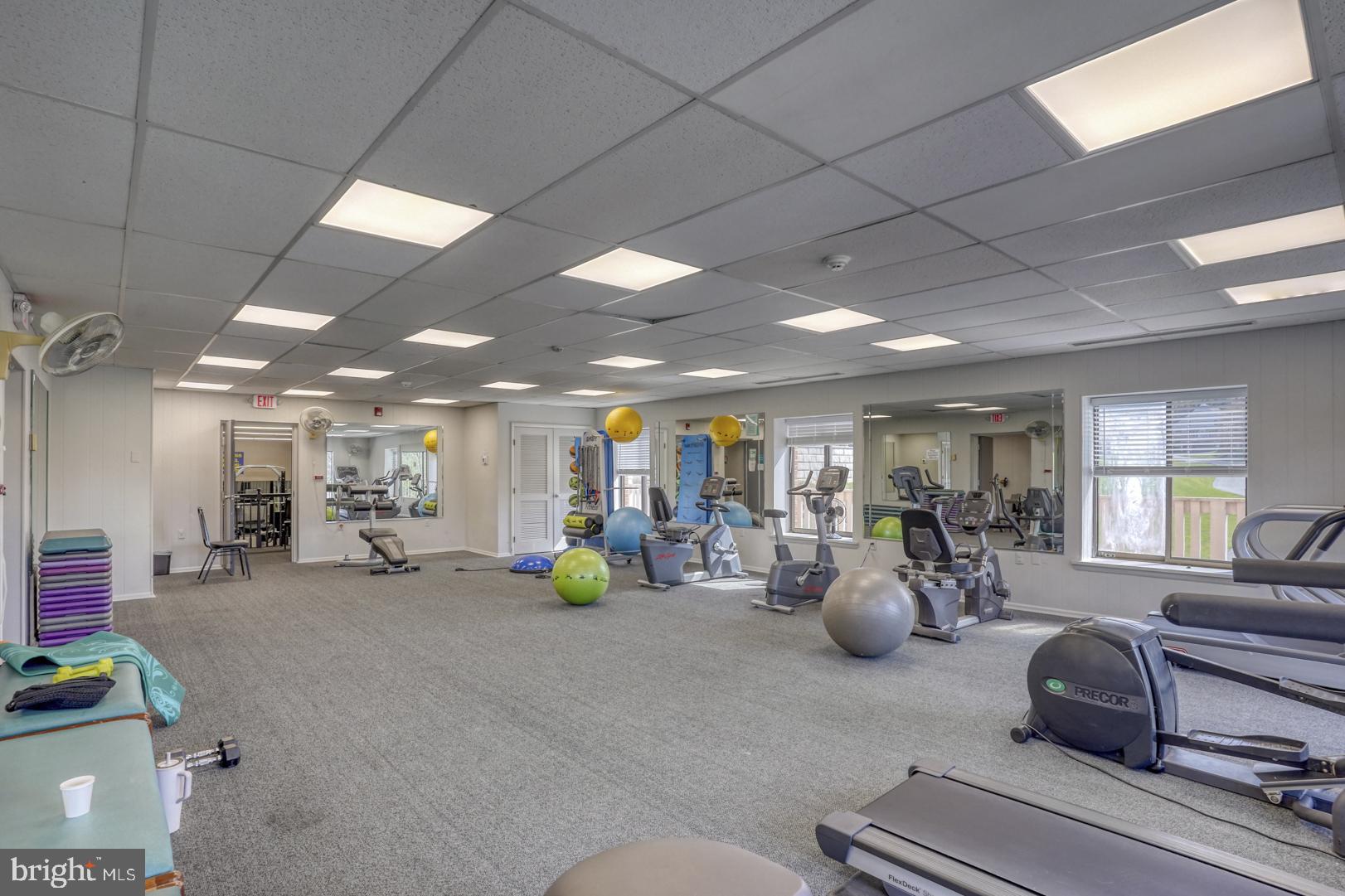 SOMERSET LAKE - Residential