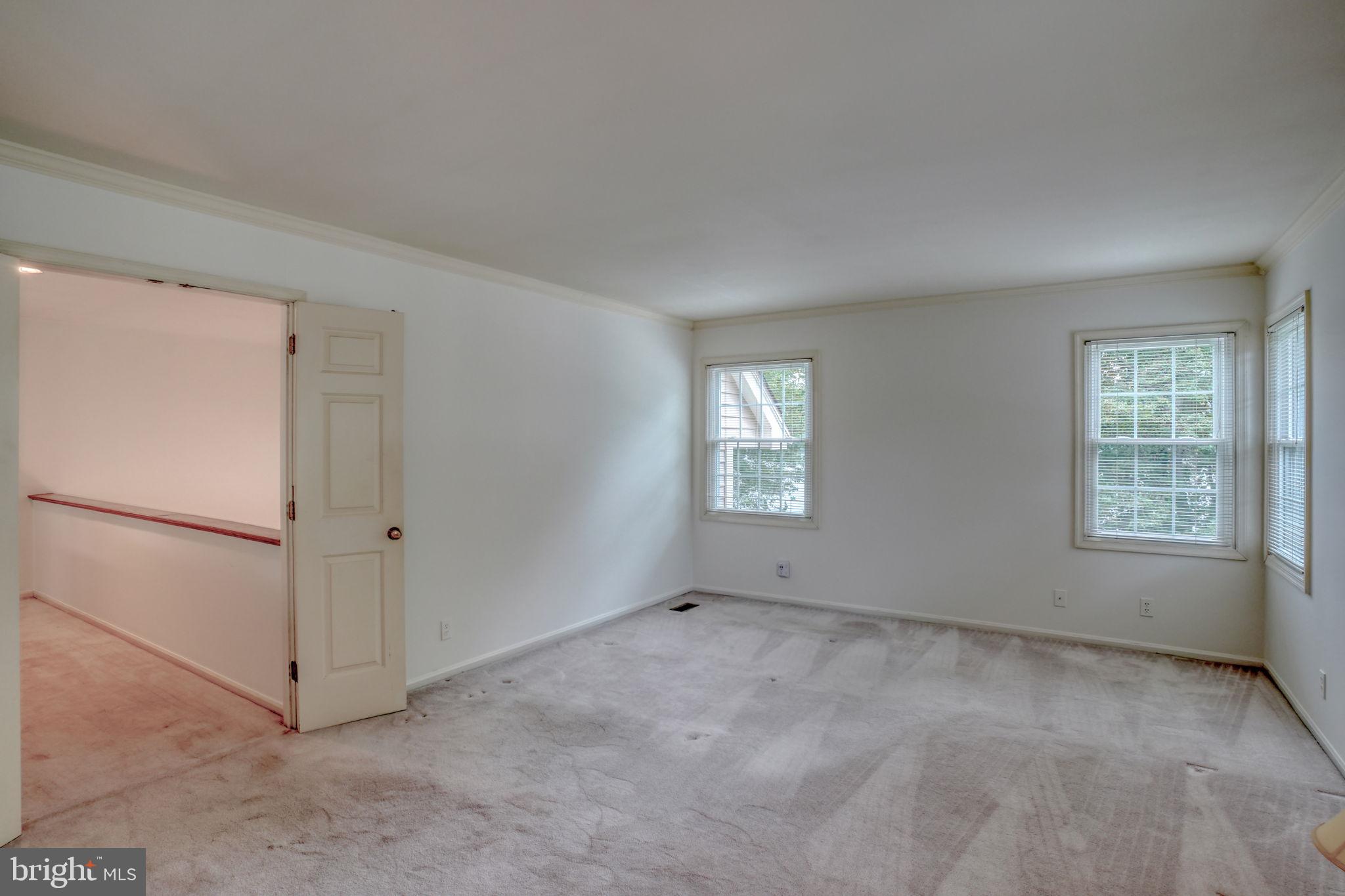 SOMERSET LAKE - Residential