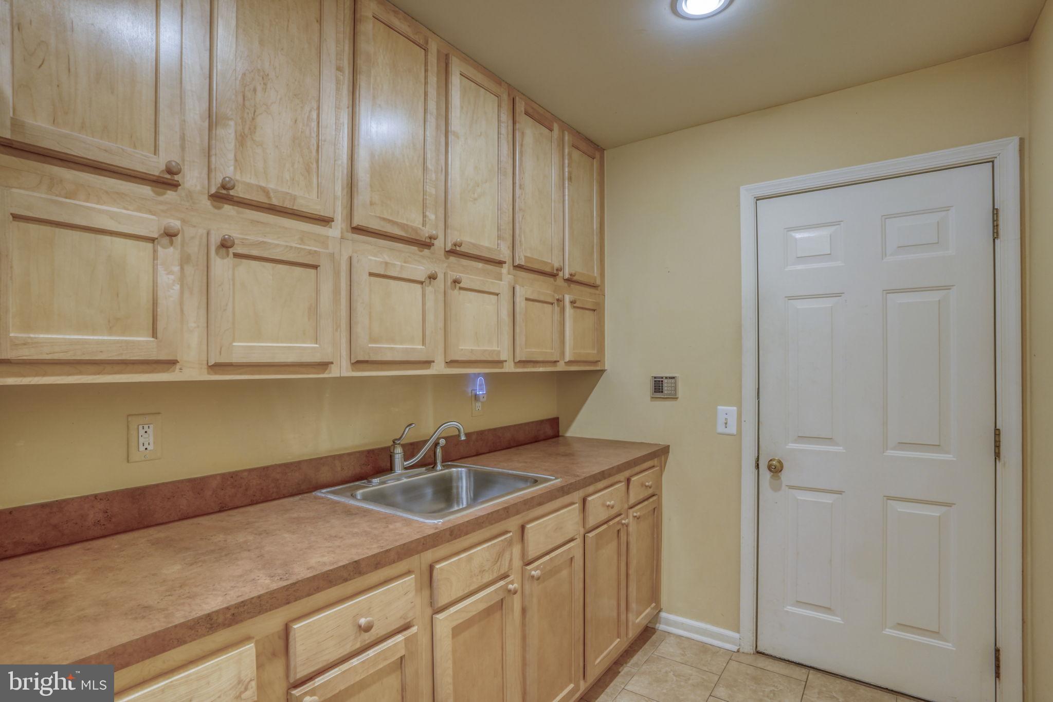 SOMERSET LAKE - Residential