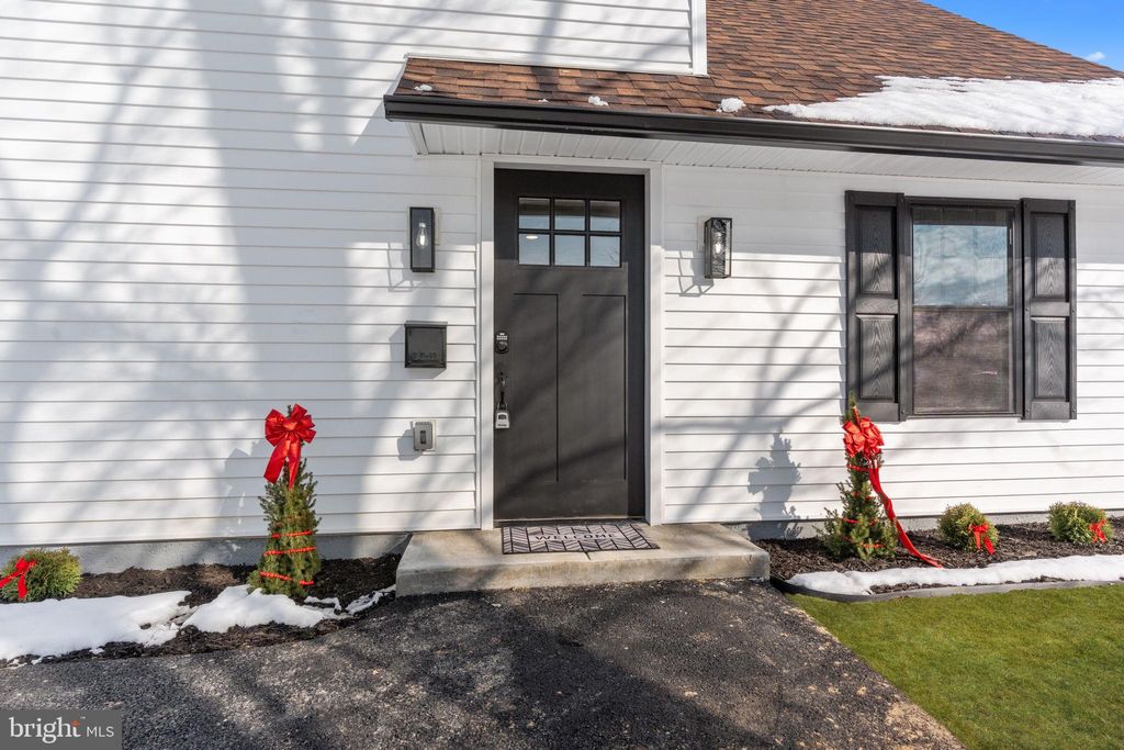 Photo of 139 Ivy Hill Road, LEVITTOWN, PA 19057 (MLS # PABU2111354)