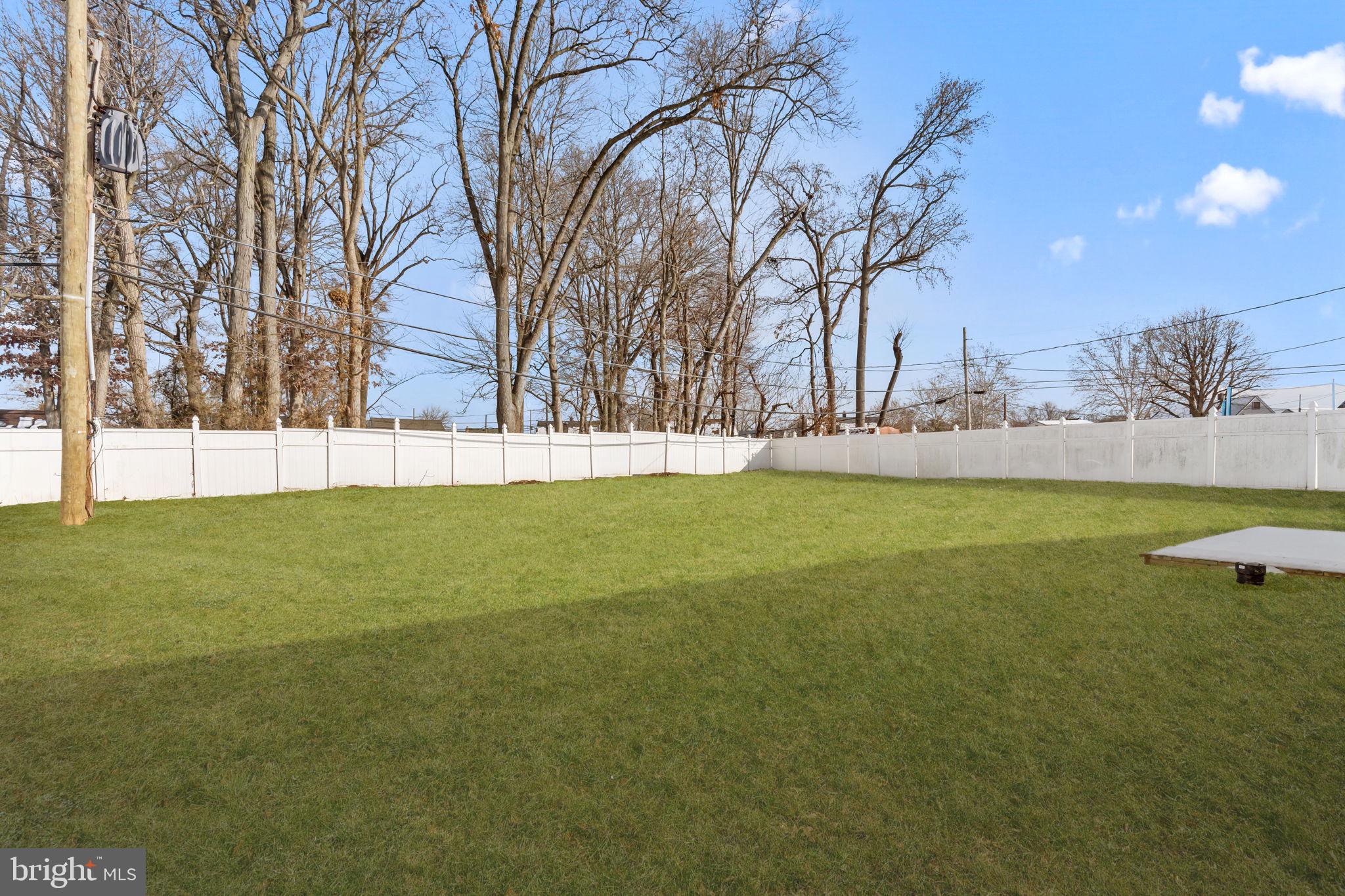 INDIAN CREEK - Residential Lease