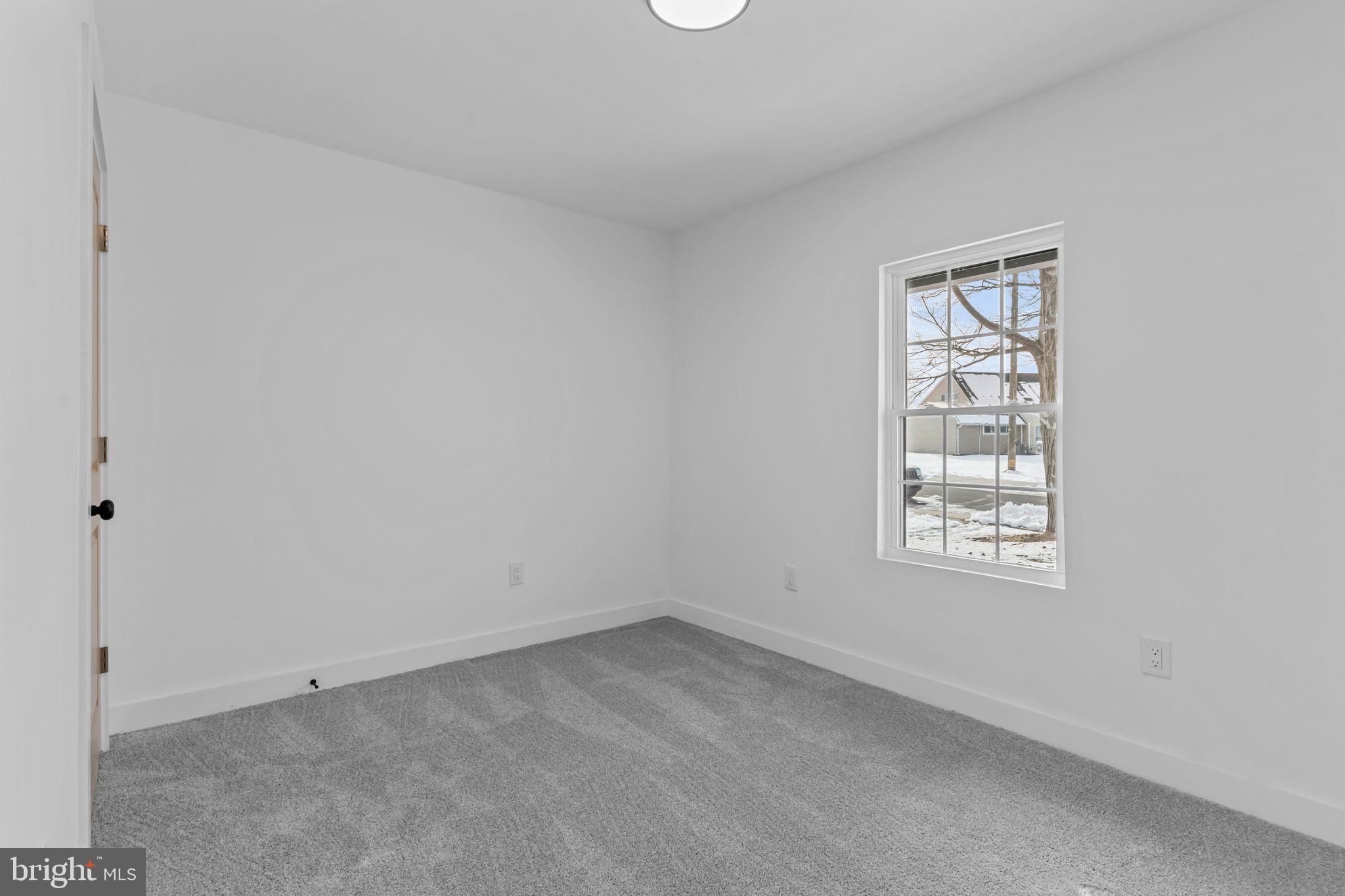 INDIAN CREEK - Residential Lease