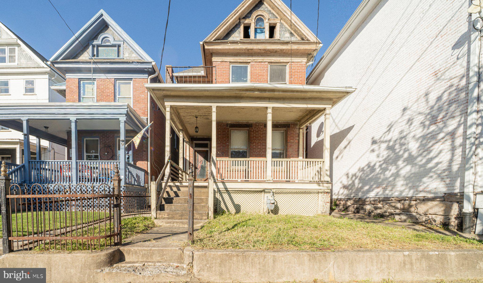7 DECATUR STREET