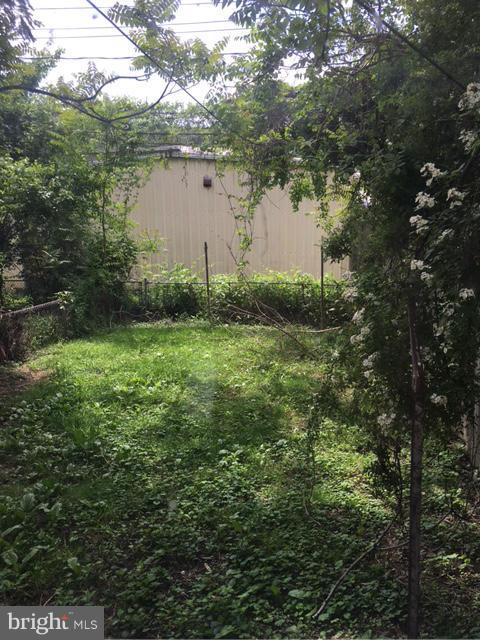 HAMPDEN HISTORIC DISTRICT - Residential Lease