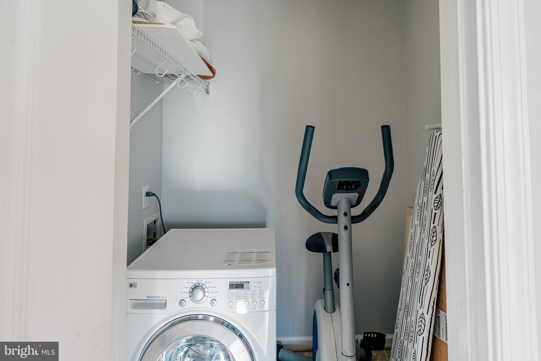 WESTWOOD COMMONS - Residential