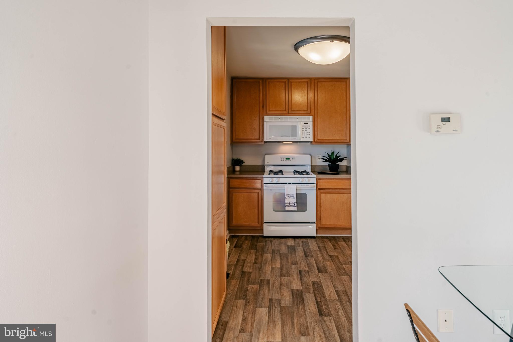 WESTWOOD COMMONS - Residential