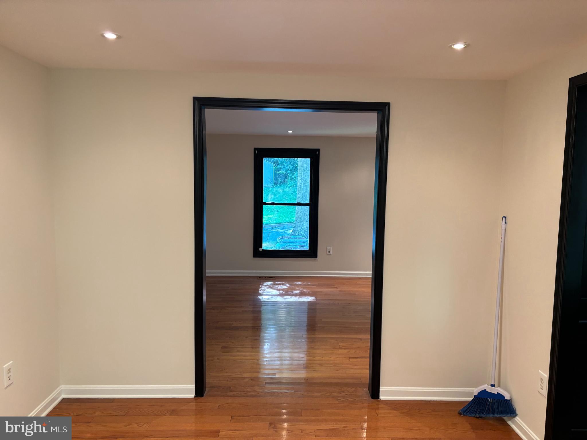 MARLTON - Residential